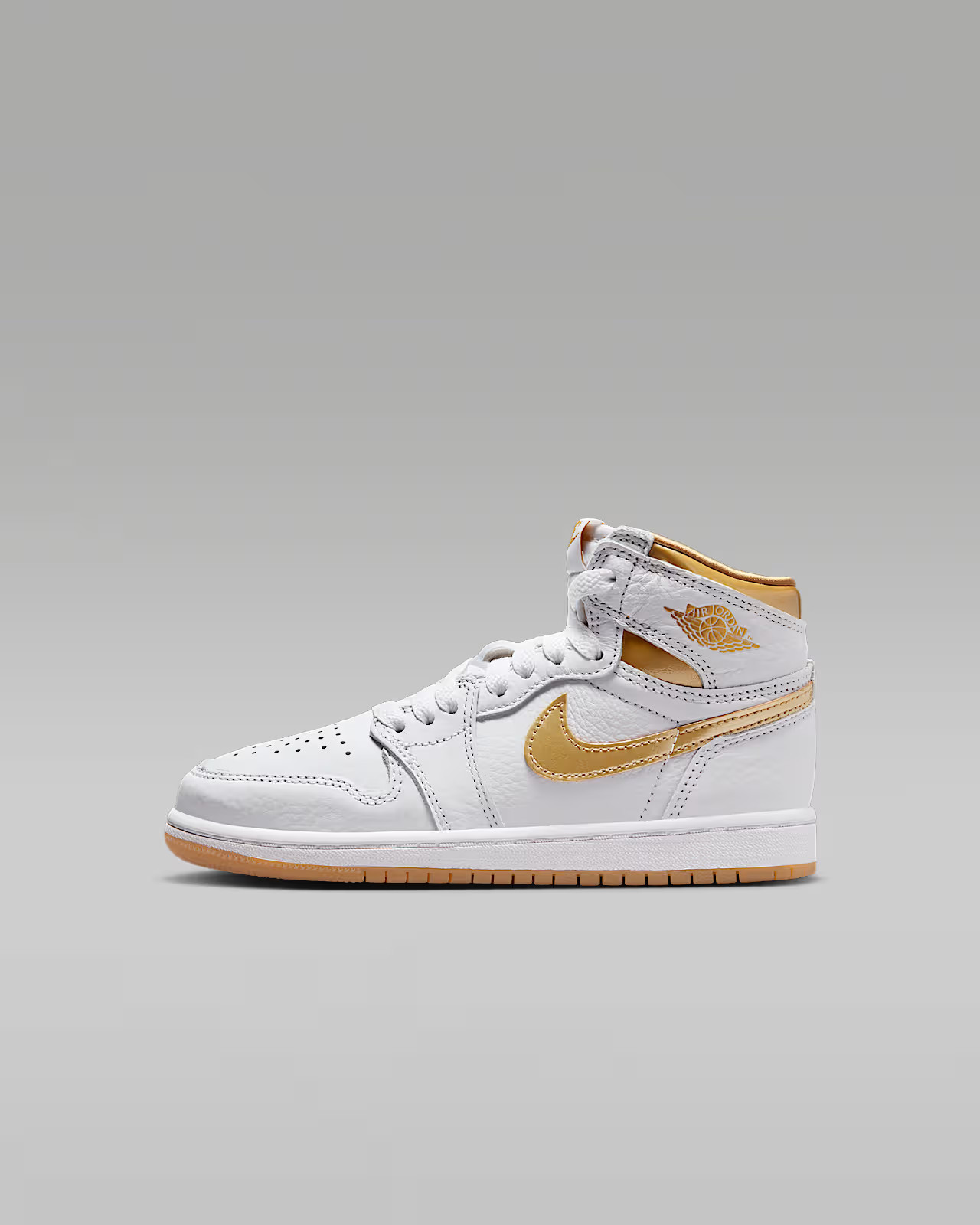 Jordan 1 Retro High OG "White and Gold" Little Kids' Shoes. Nike.com | Nike (US)