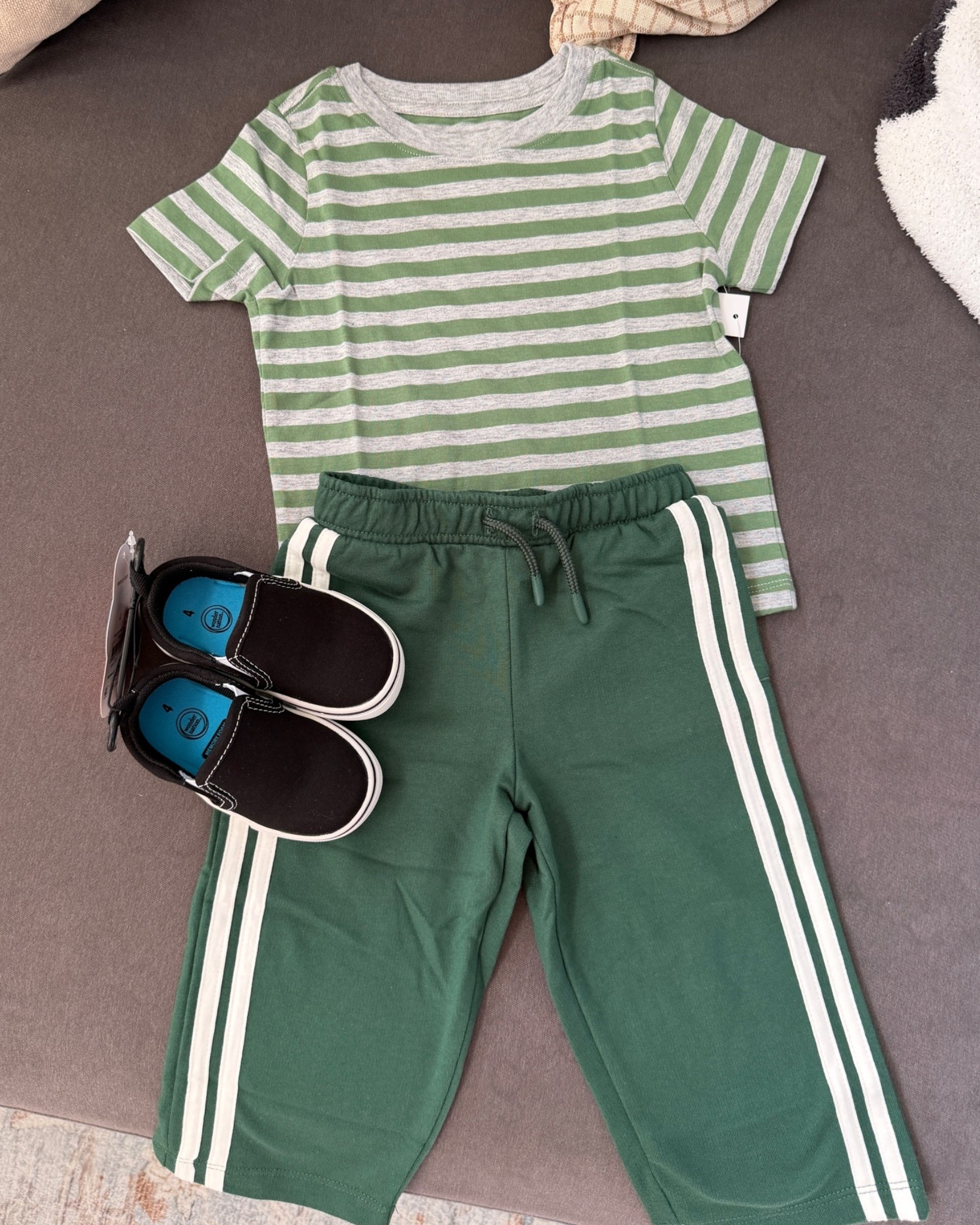 Toddler boy @Walmart fit 💚
Toddler boy track pants are so dang cute!

#LTKKids