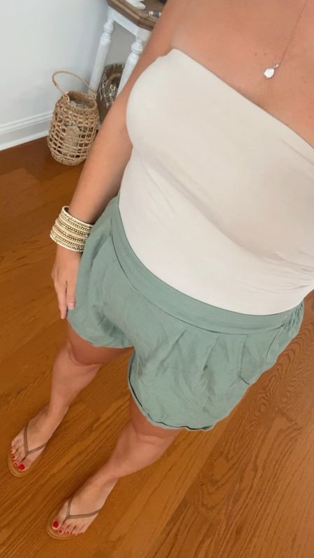 Summer Outfit 

Summer Tops, Summer Outfits, Shorts, Linen Shorts, Pull On Shorts,  Tube Tops, Sandals, Neutral Outfits, Cuff Bracelet, Earrings

#LTKShoeCrush #LTKFindsUnder100 #LTKStyleTip