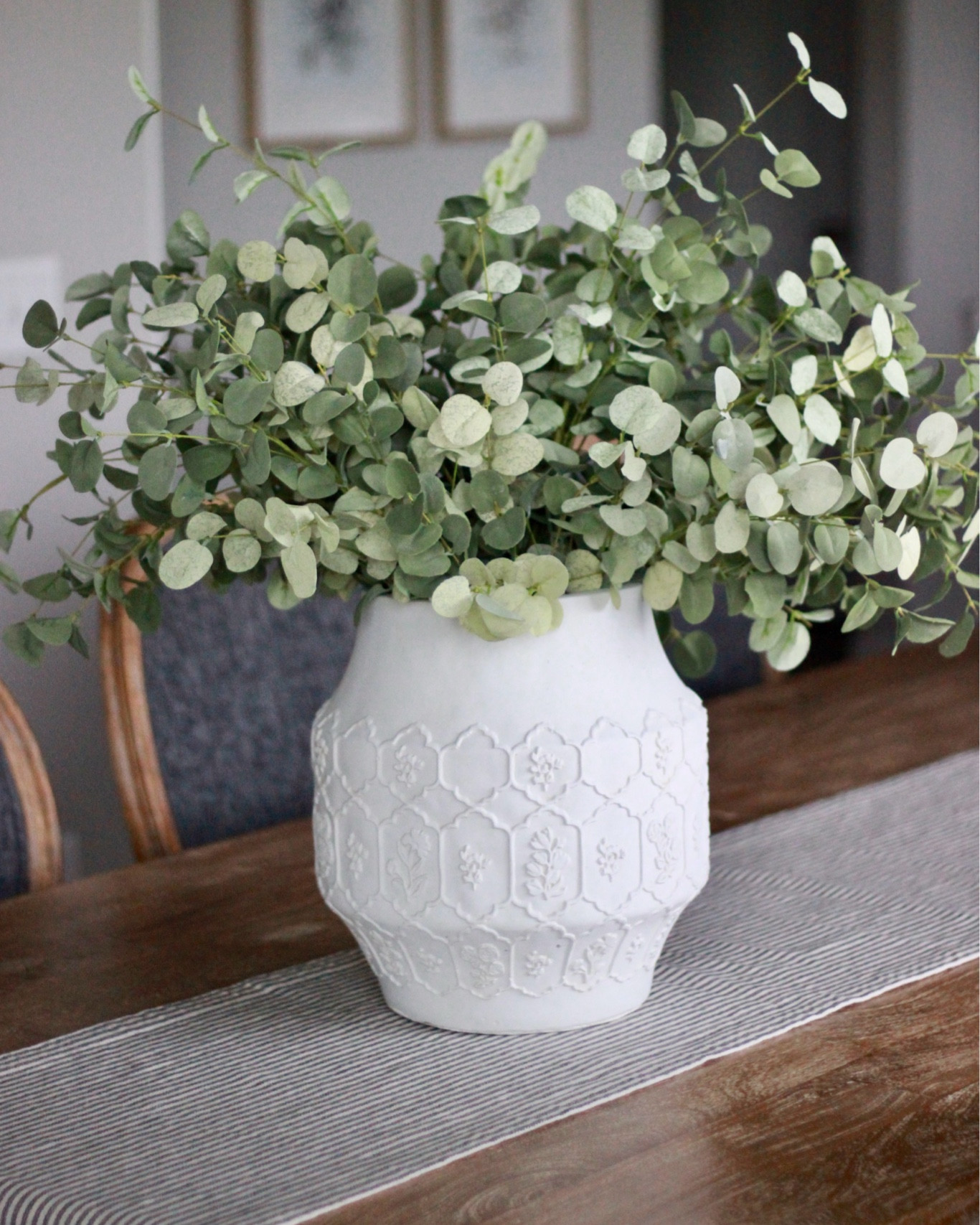 Neutral centerpiece for spring or summer  

#LTKSeasonal #LTKHome #LTKFindsUnder100