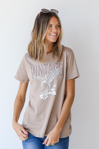 Mocha Vintage Eagle Graphic Tee | Dress Up