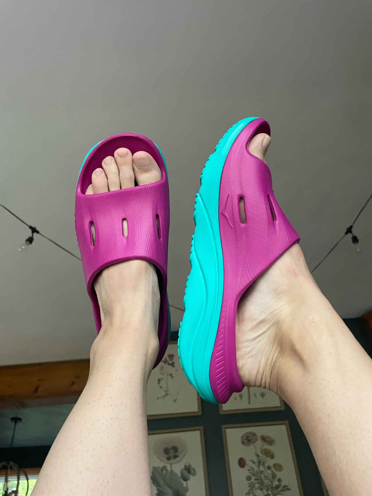 HOKA recovery slides
