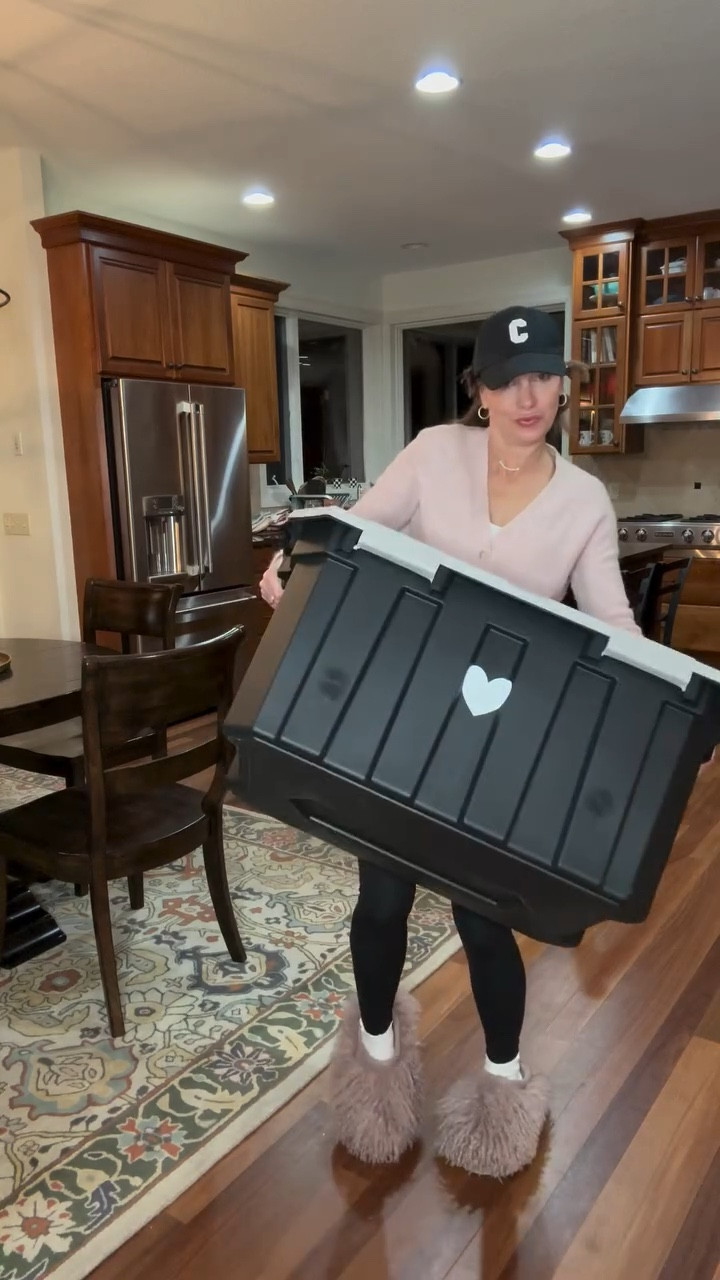 Linking my favorite storage bins!

#LTKHome #LTKValentine #LTKvlog