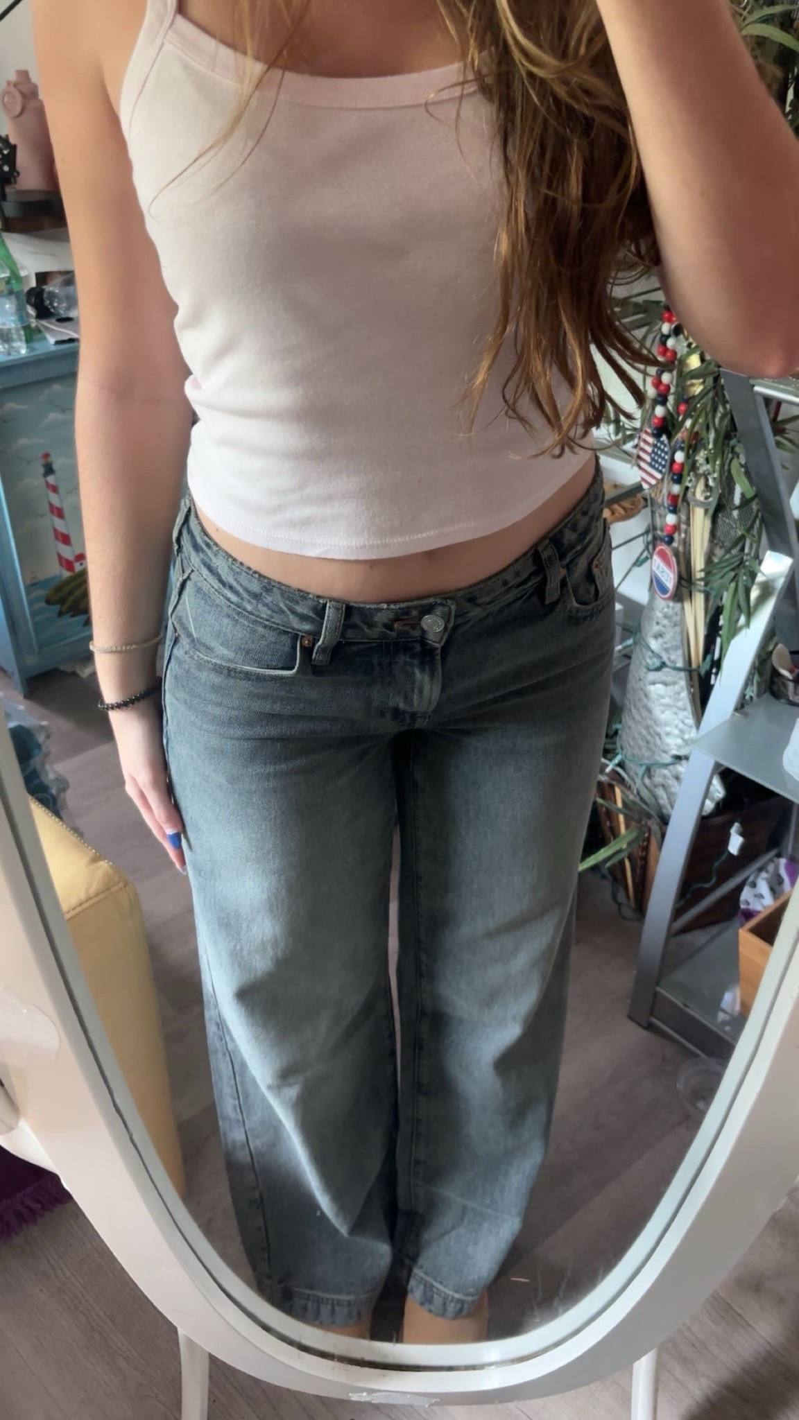 perfect baggy jeans 

#LTKFindsUnder100 #LTKSeasonal #LTKStyleTip