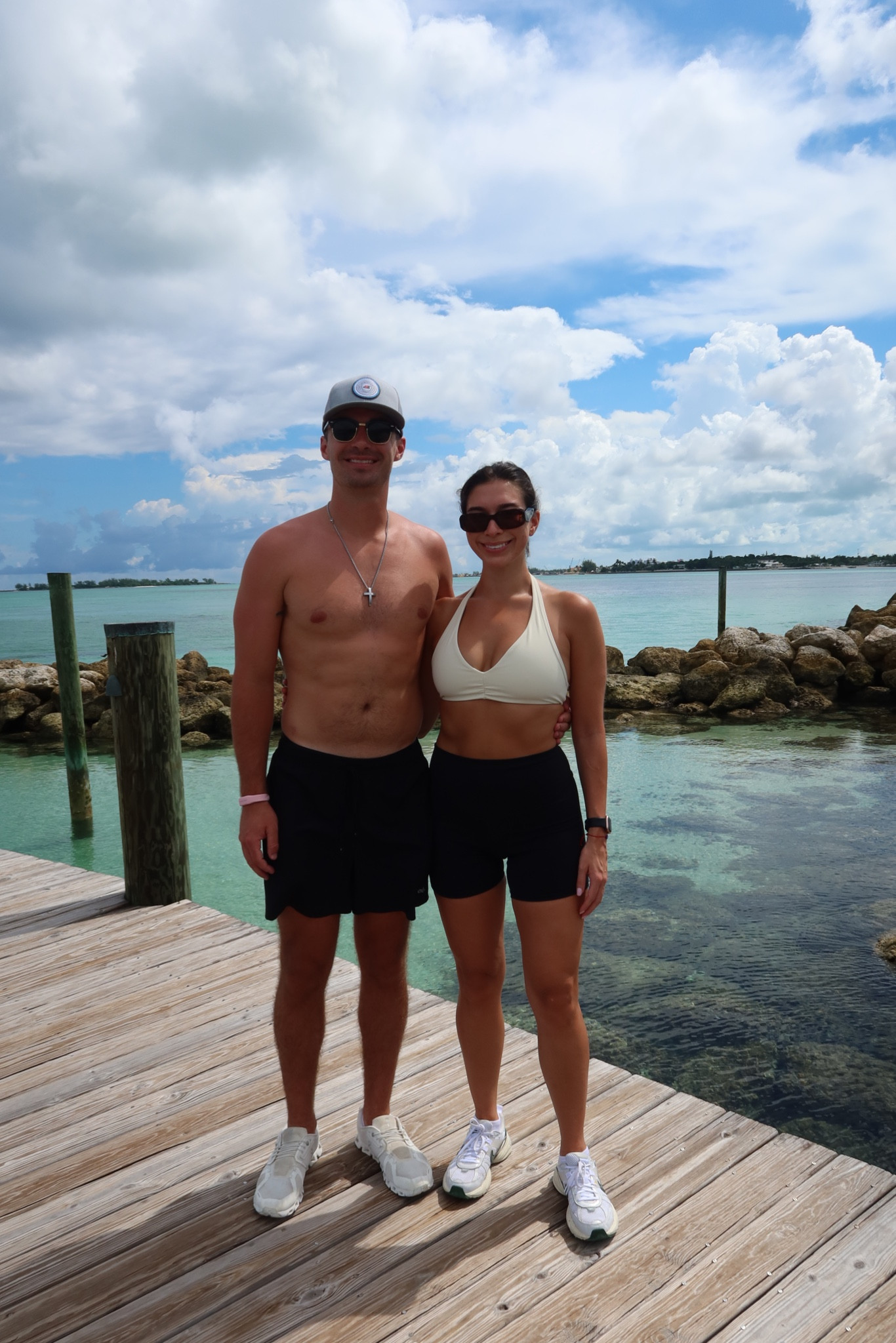 My go-to workout fit! I have the matching leggings with the bra, they’re so flattering!

#LTKFitness #LTKTravel #LTKFindsUnder50