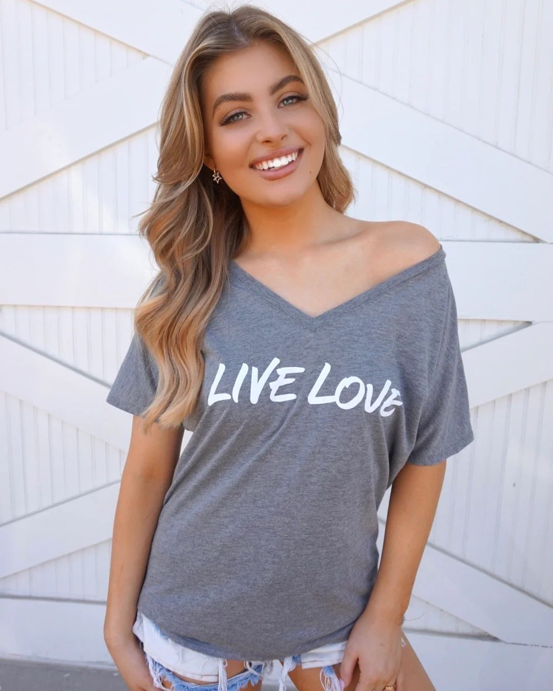 Live Love Gray Women’s Slouchy Tee | Live Love Gameday®