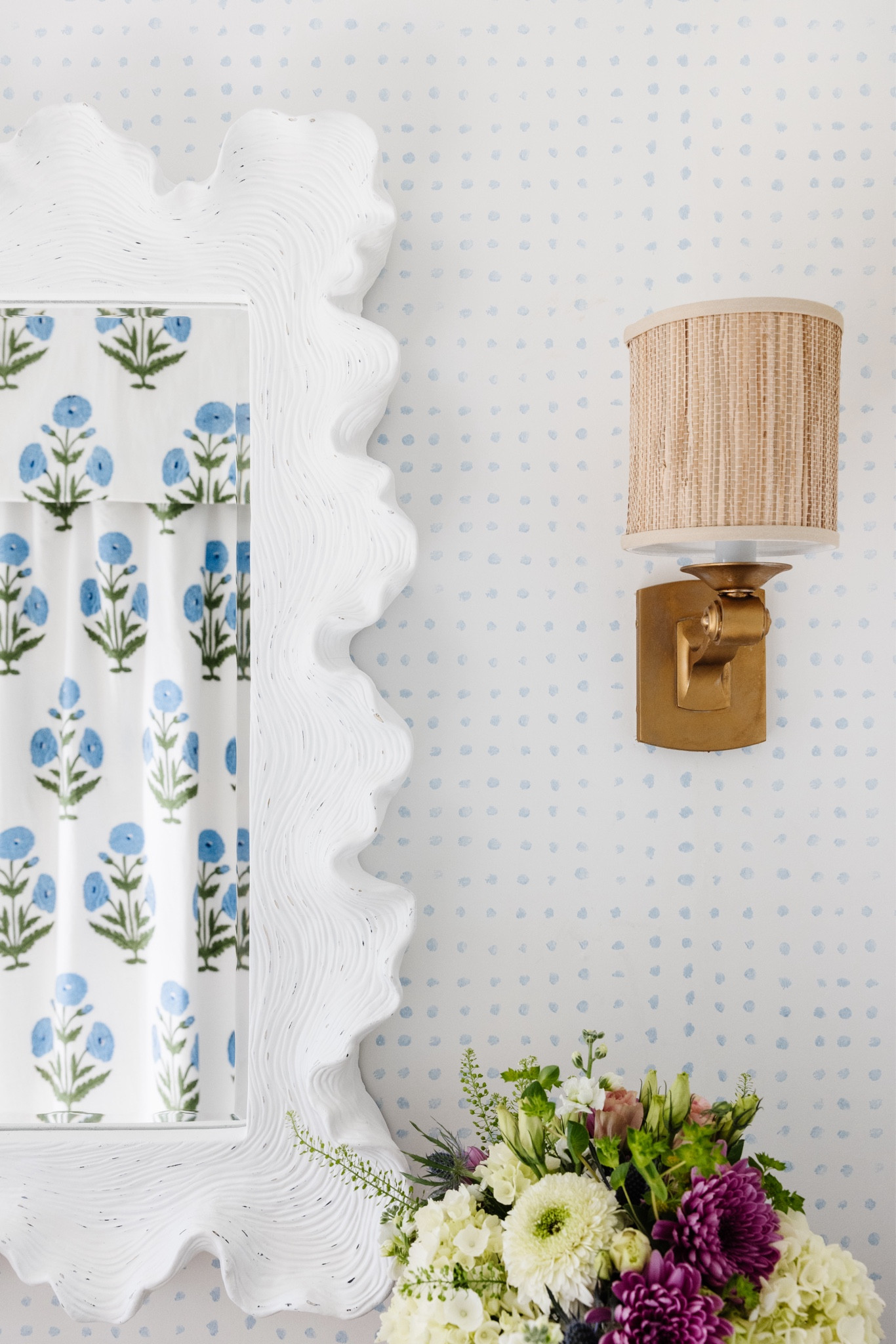 Here are the links to what I used for my kid’s bathroom glow up! Wallpaper is my design (available on my website) but everything else is listed below ❤️

#LTKstyletip