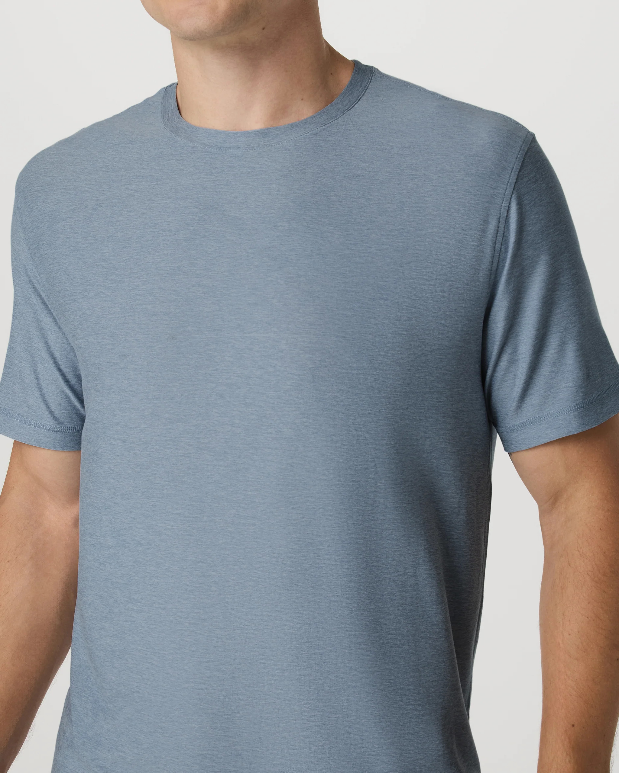 Strato Tech Tee | Men's Blue Dusk Heather T-Shirt | Vuori | Vuori Clothing (US & Canada)