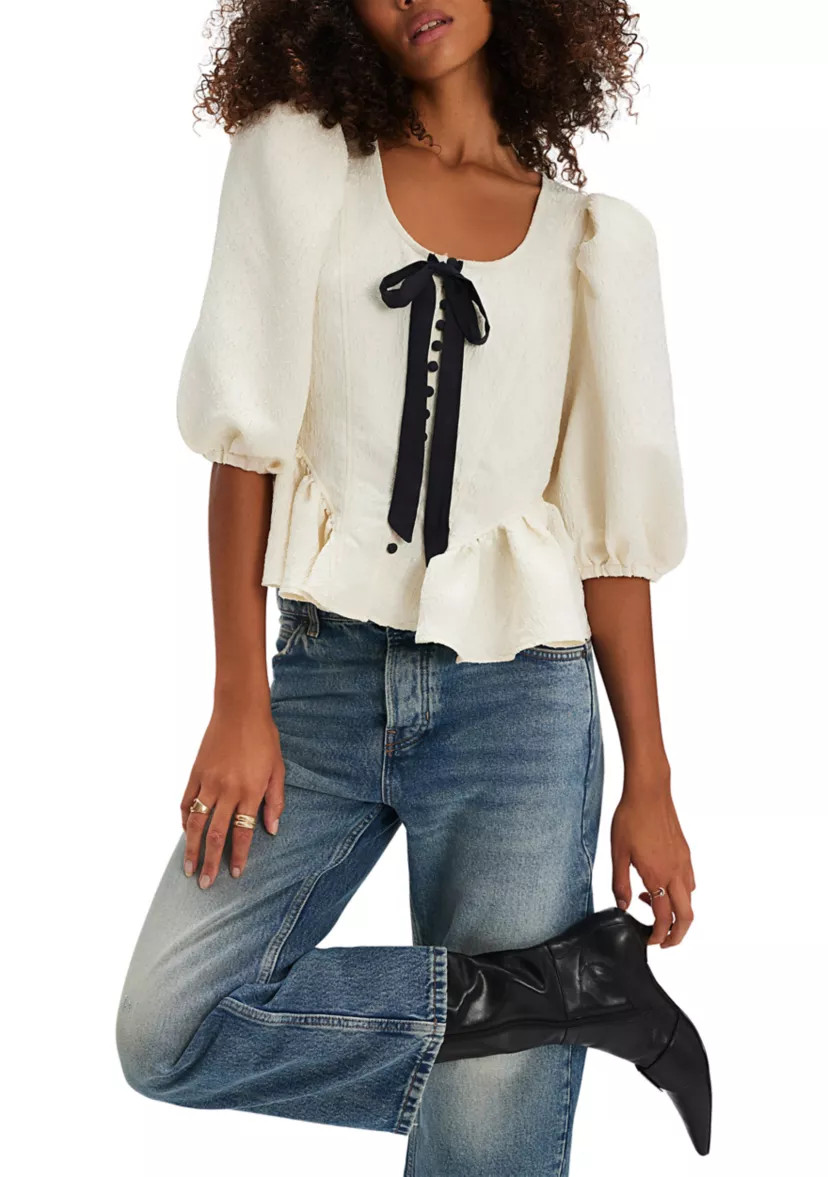 Pamela Bow Top | Belk
