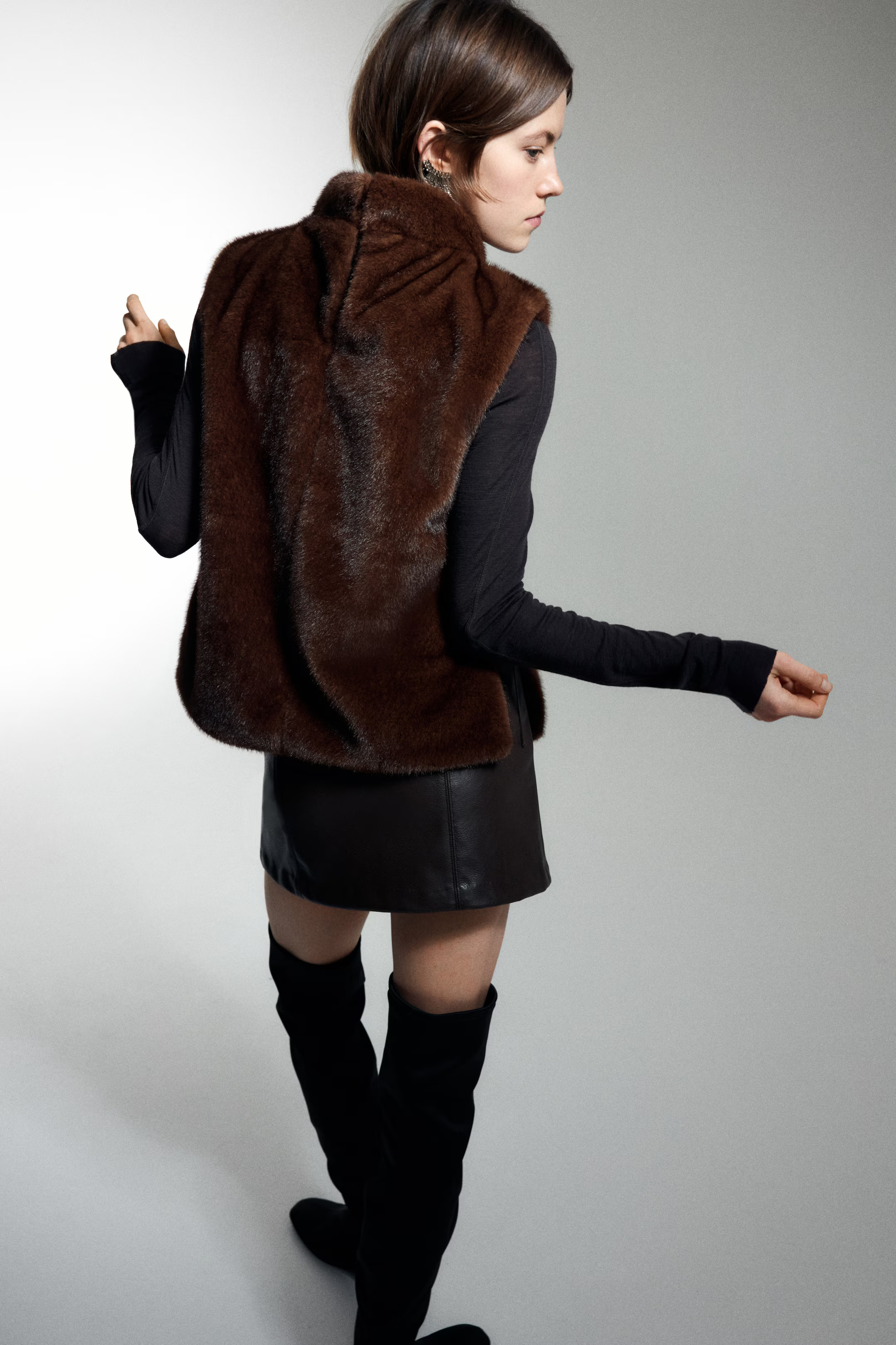 Sleeveless Mock Turtleneck Top | H&M (US + CA)