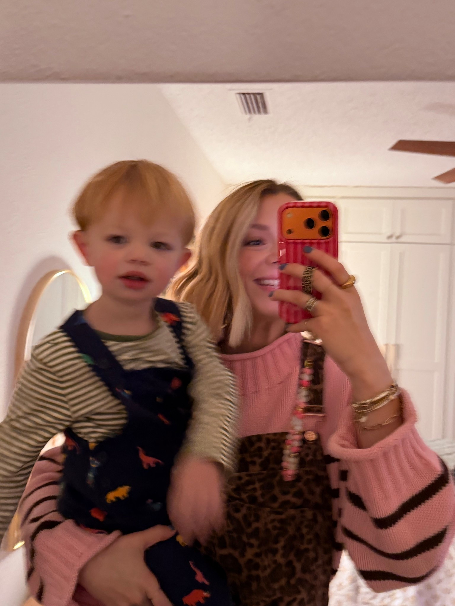 🐆💕🦖💙

#LTKootd #LTKmomlife