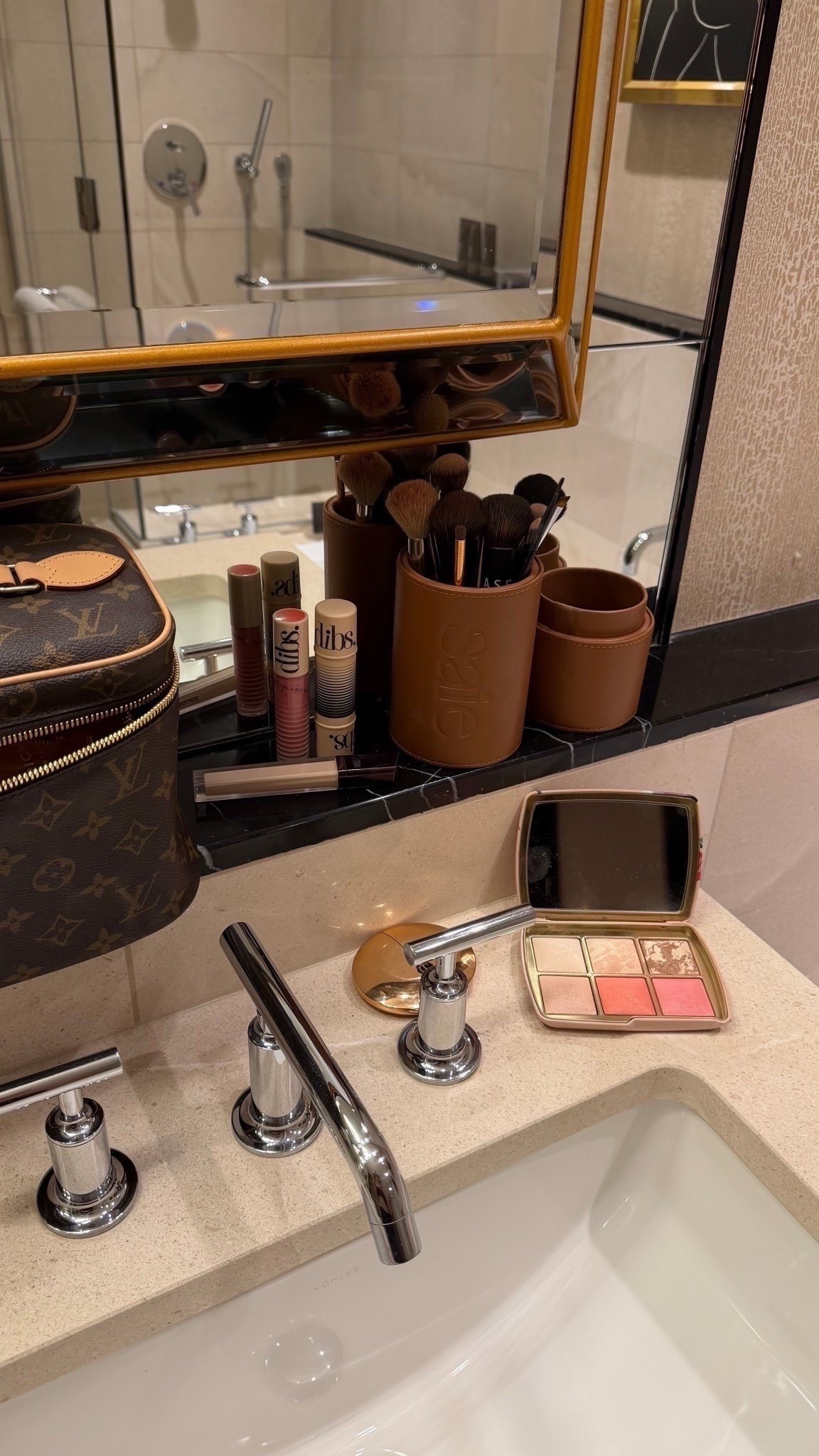 my travel makeup set up 💄

Sephora is up to 20% off EVERYTHING with code SPRINGSALE + Sephora Collection is 30% off for EVERYONE✨

Vacation packing, Sephora sale, makeup routine, travel routine, Vanessa Etheridge 


#LTKSaleAlert #LTKgrwm #LTKBeauty