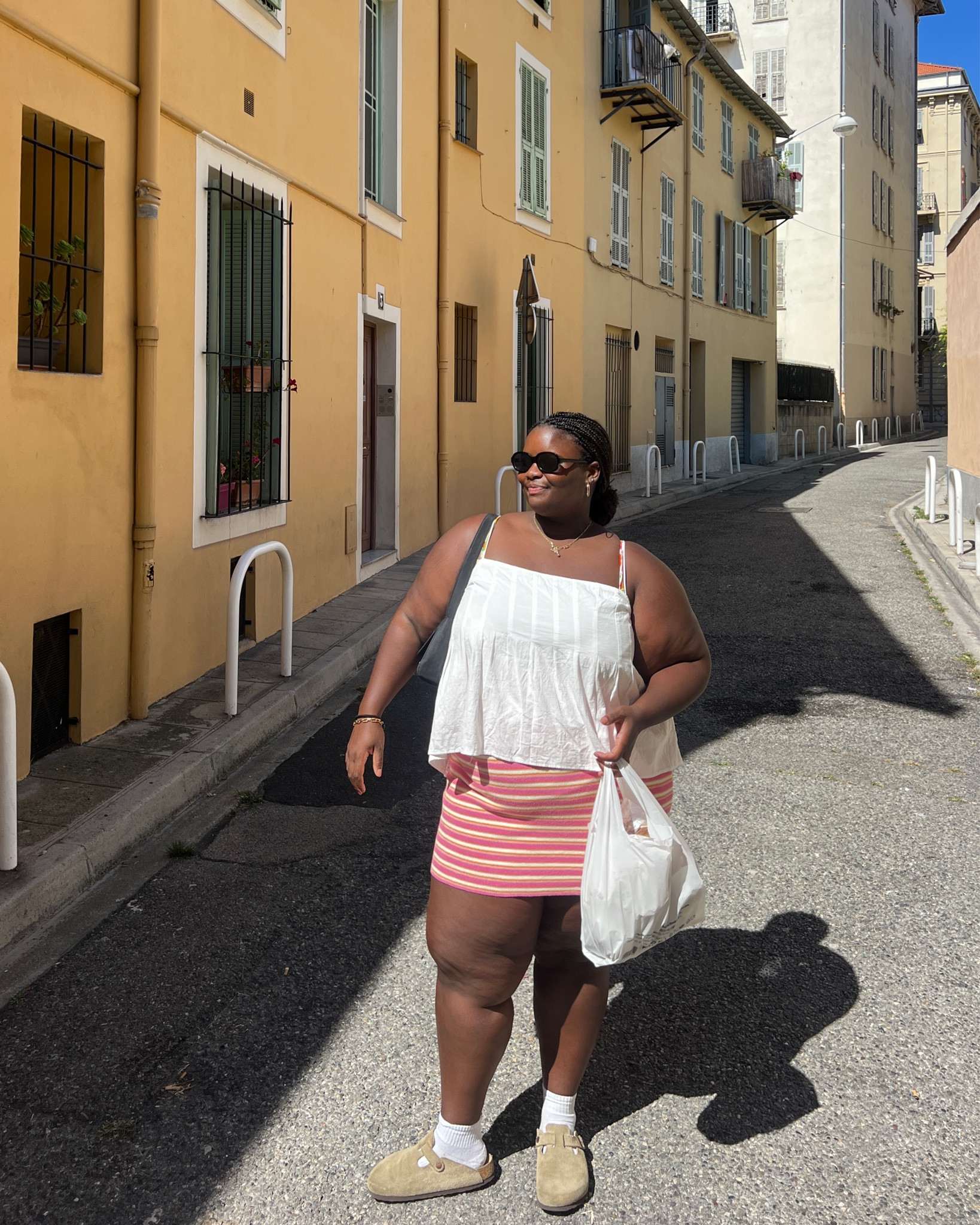 Top is The Lullaby Club, skirt is Djerf Ave and bag is thrifted but I’ve linked similar ◡̈ 