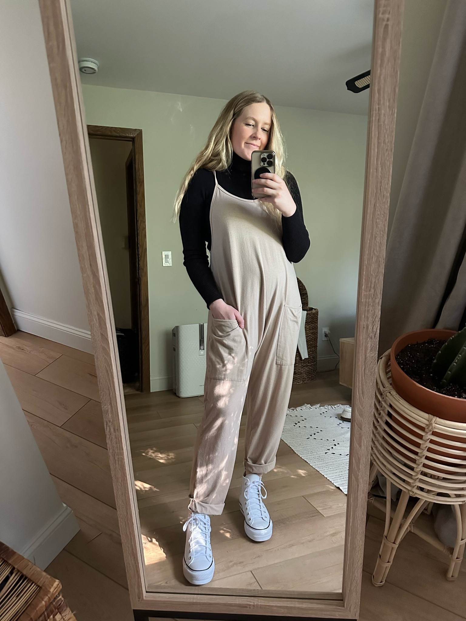 My favorite comfy fall maternity outfit free people dupe #fallfashion #maternity #jumpsuit #freepeopledupe

#LTKbaby #LTKSeasonal #LTKbeauty