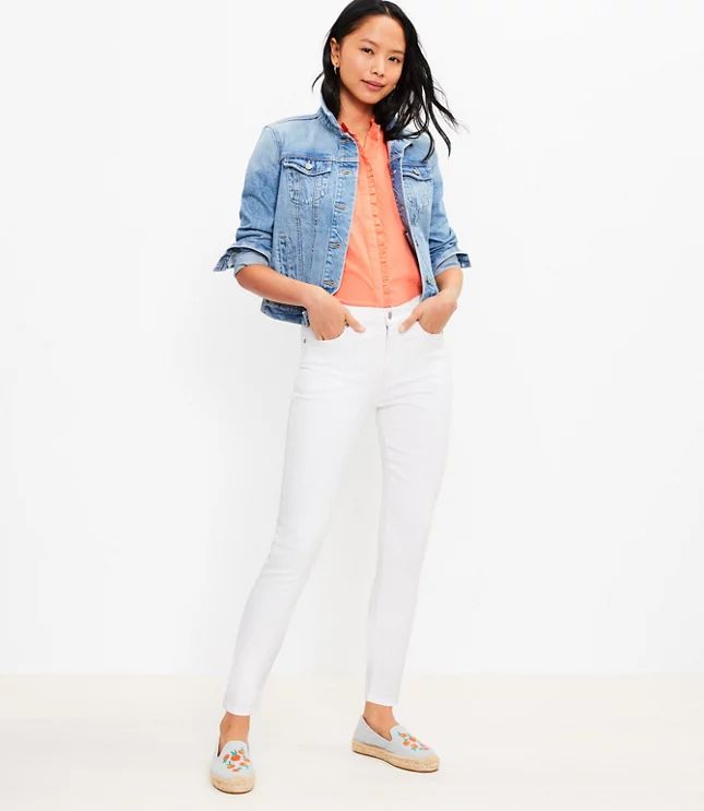 Mid Rise Skinny Jeans in White | LOFT