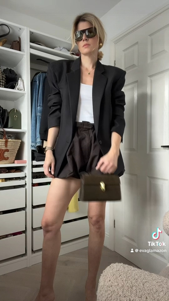 Oversized blazer, balloon shorts, white tank top, sezane top, savette bag, suede bag 

#LTKsummer #LTKeurope #LTKdatenight