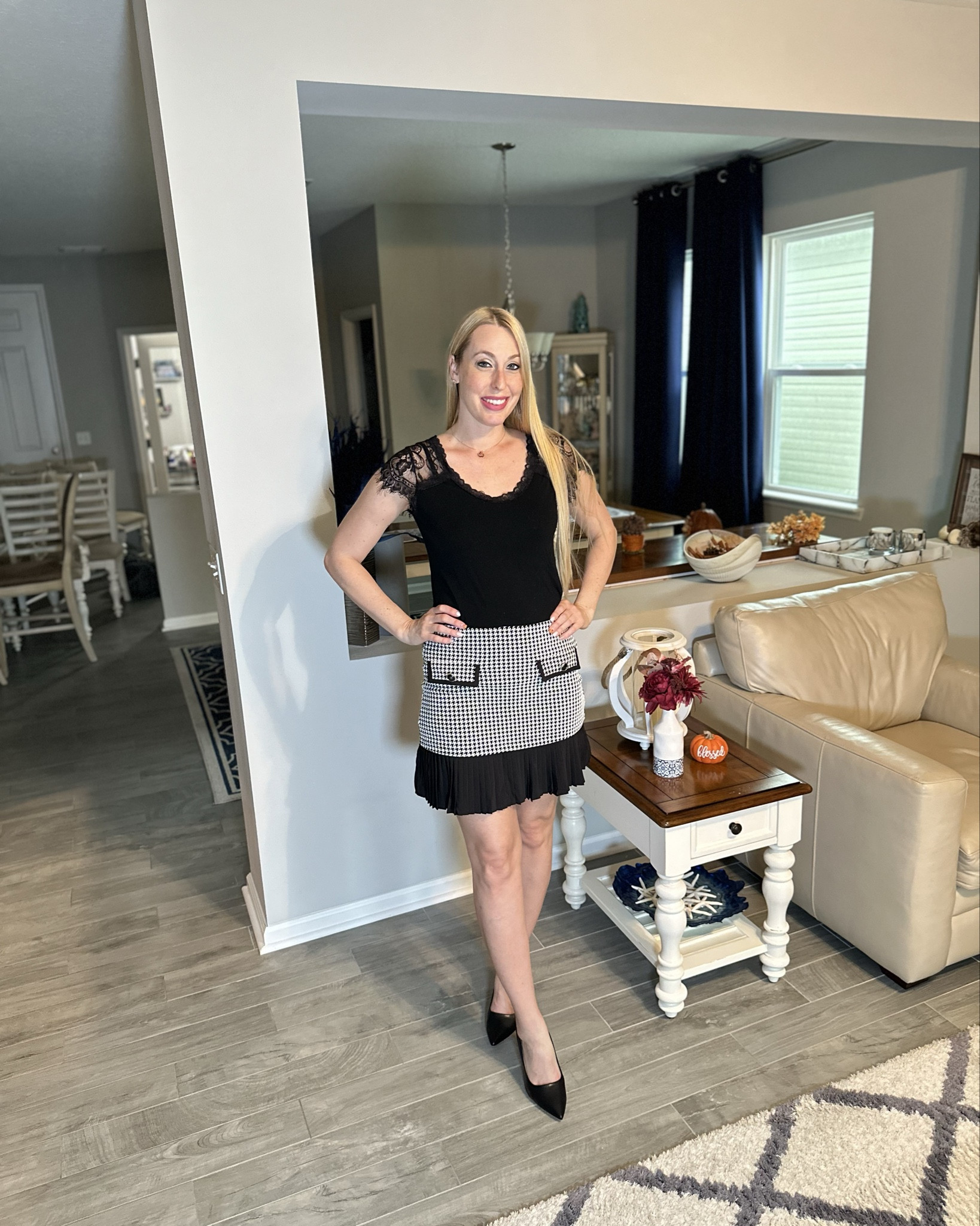 Cute fall work skirt
🖤 elastic waist band, has great stretch
🖤 wearing size small, fits true to sizee

#LTKStyleTip #LTKFindsUnder50 #LTKFindsUnder100