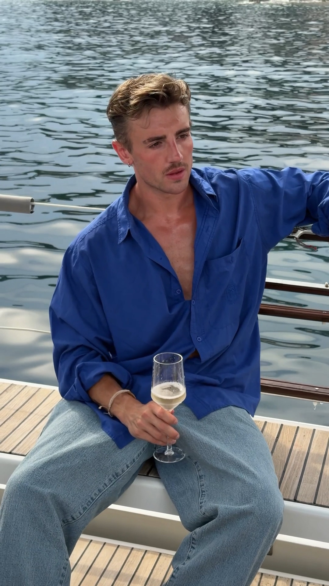 Effortless luxury men’s summer outfit, cobalt blue flowy shirt and light wash denim jeans. Perfect for eurosummer

#LTKMens #LTKTravel #LTKootd