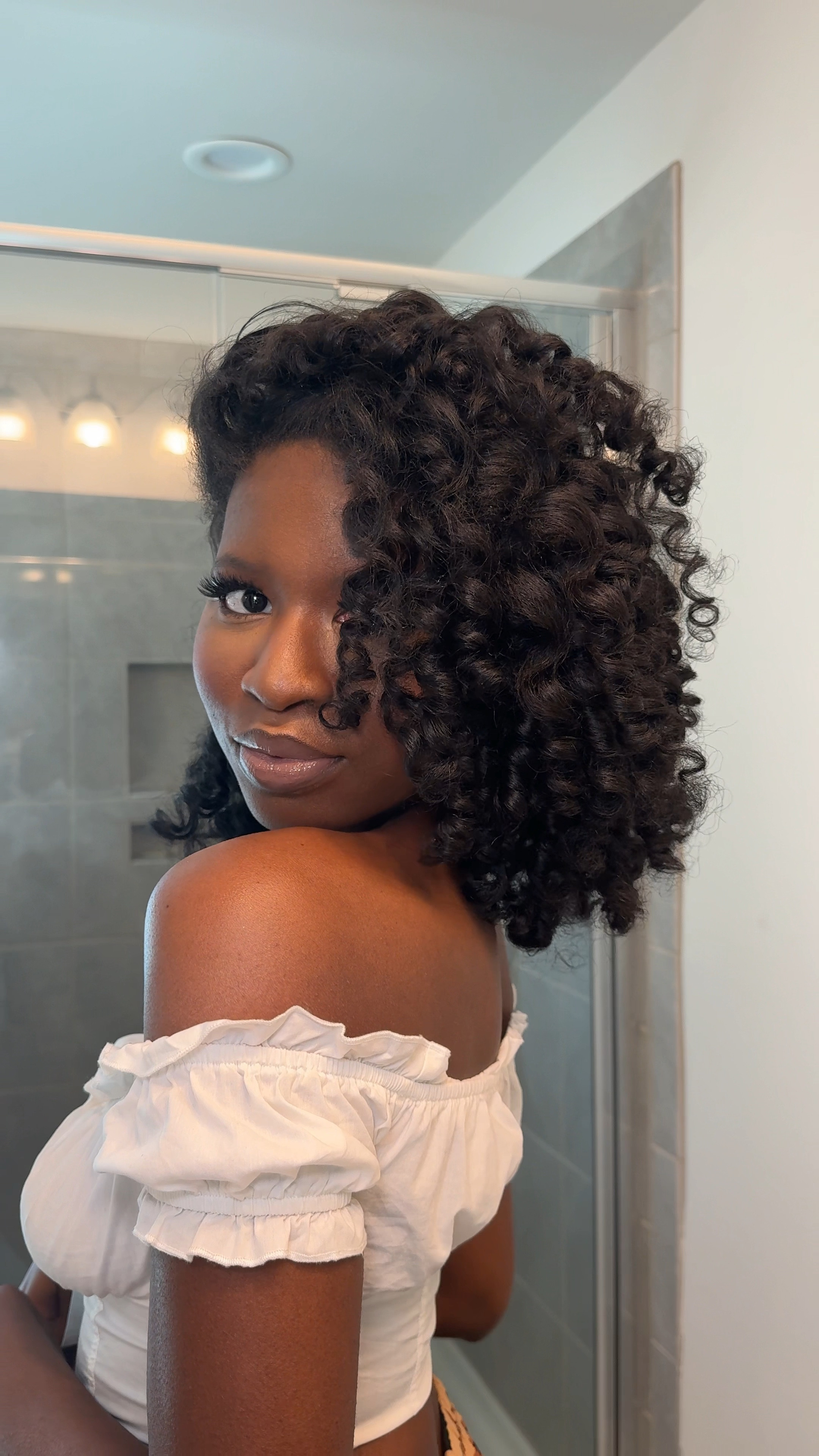 Flexirod set on straight hair 🫱🏾‍🫲🏿

#LTKBeauty #LTKHoliday