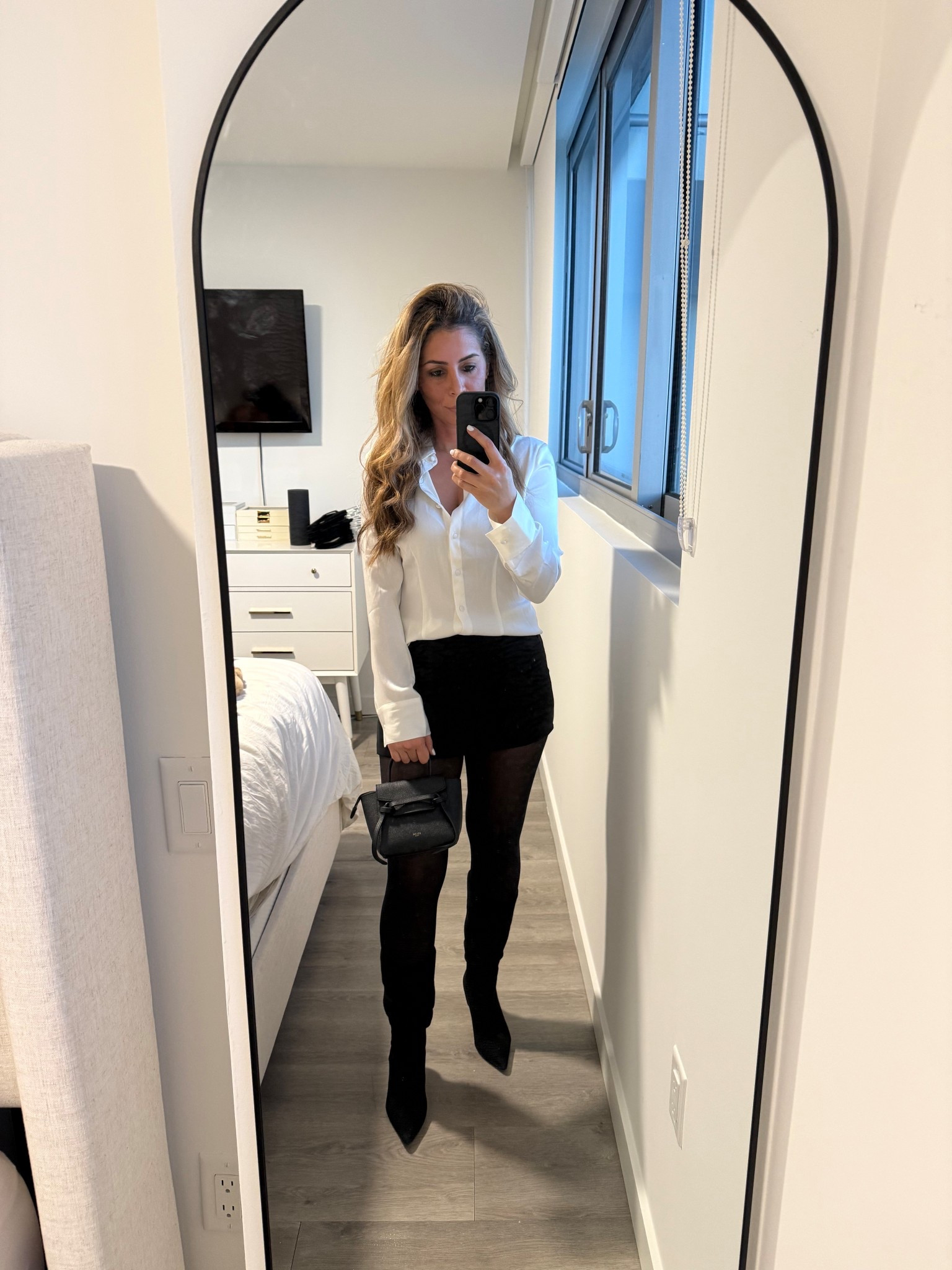 Silk top with black tuxedo skirt. 🖤🤍



#LTKSeasonal #LTKHoliday #LTKootd