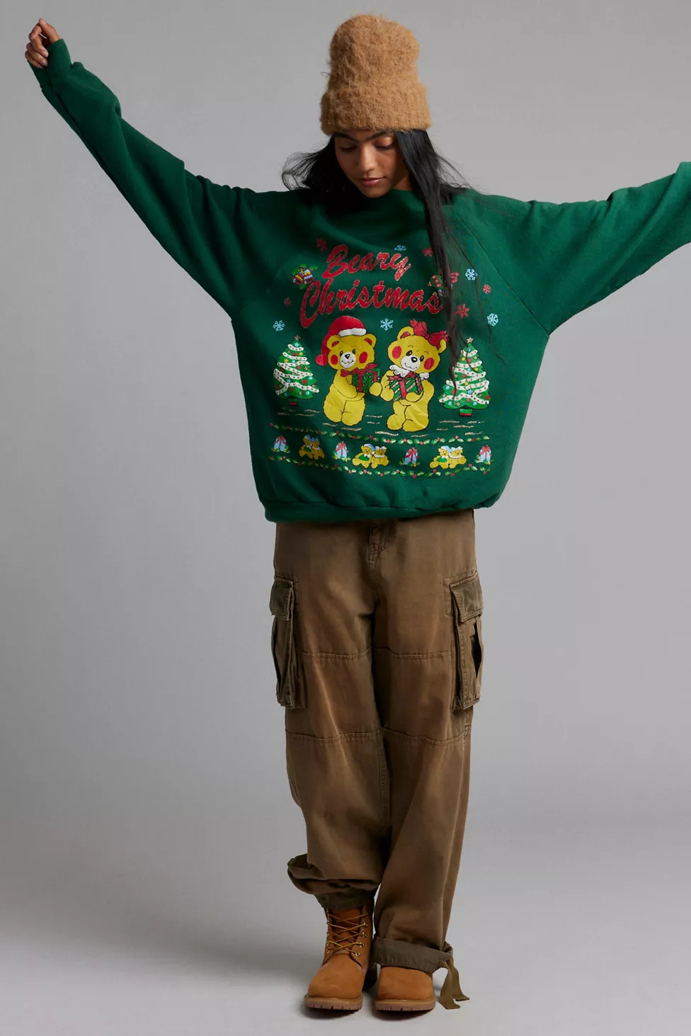 Urban Renewal Vintage Holiday Crew Neck Sweatshirt | Urban Outfitters (US and RoW)