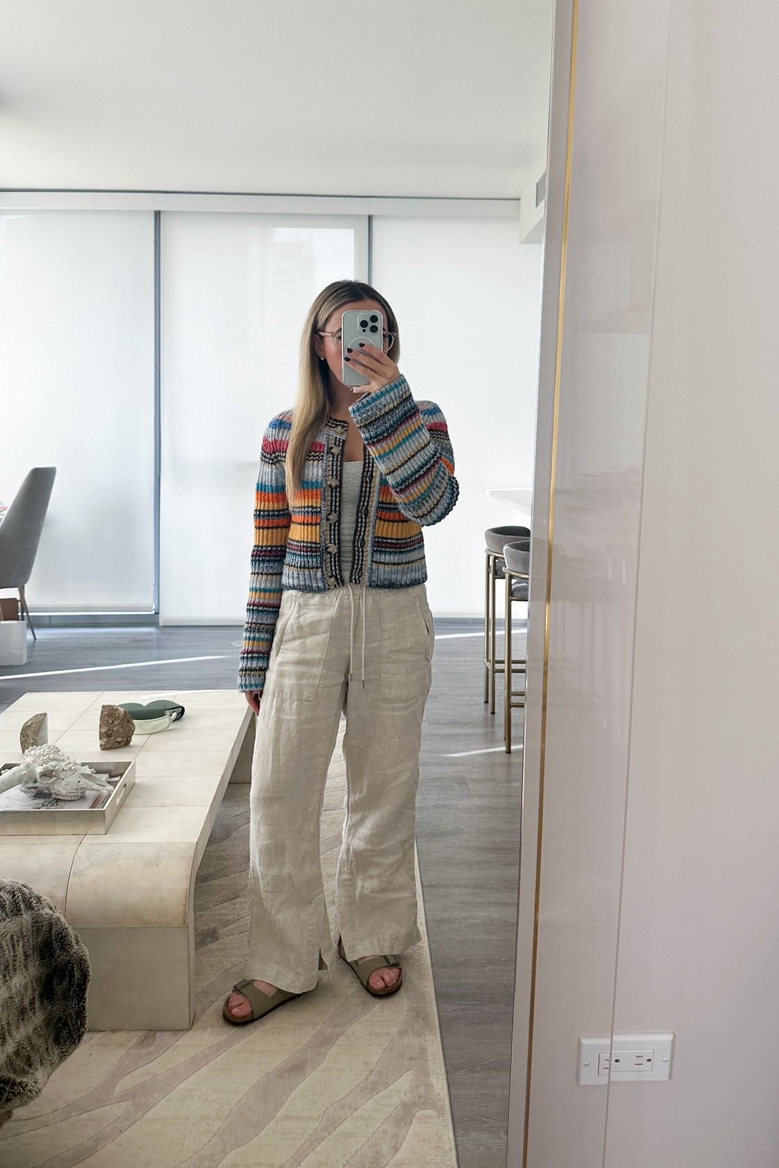 Chicago: Daily Outfit- wfh 


ootd style fashion, work from home, lounge outfit, weekend outfit, cardigan, athleta pants, Anthropologie, striped cardigan, multicolor cardigan 

#LTKU #LTKdayinmylife #LTKootd