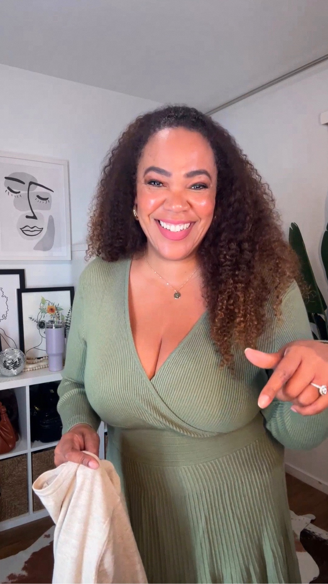 Yes, I really this one! I need it in another color! Size large 🫶🏾

#LTKMidsize #LTKOver40