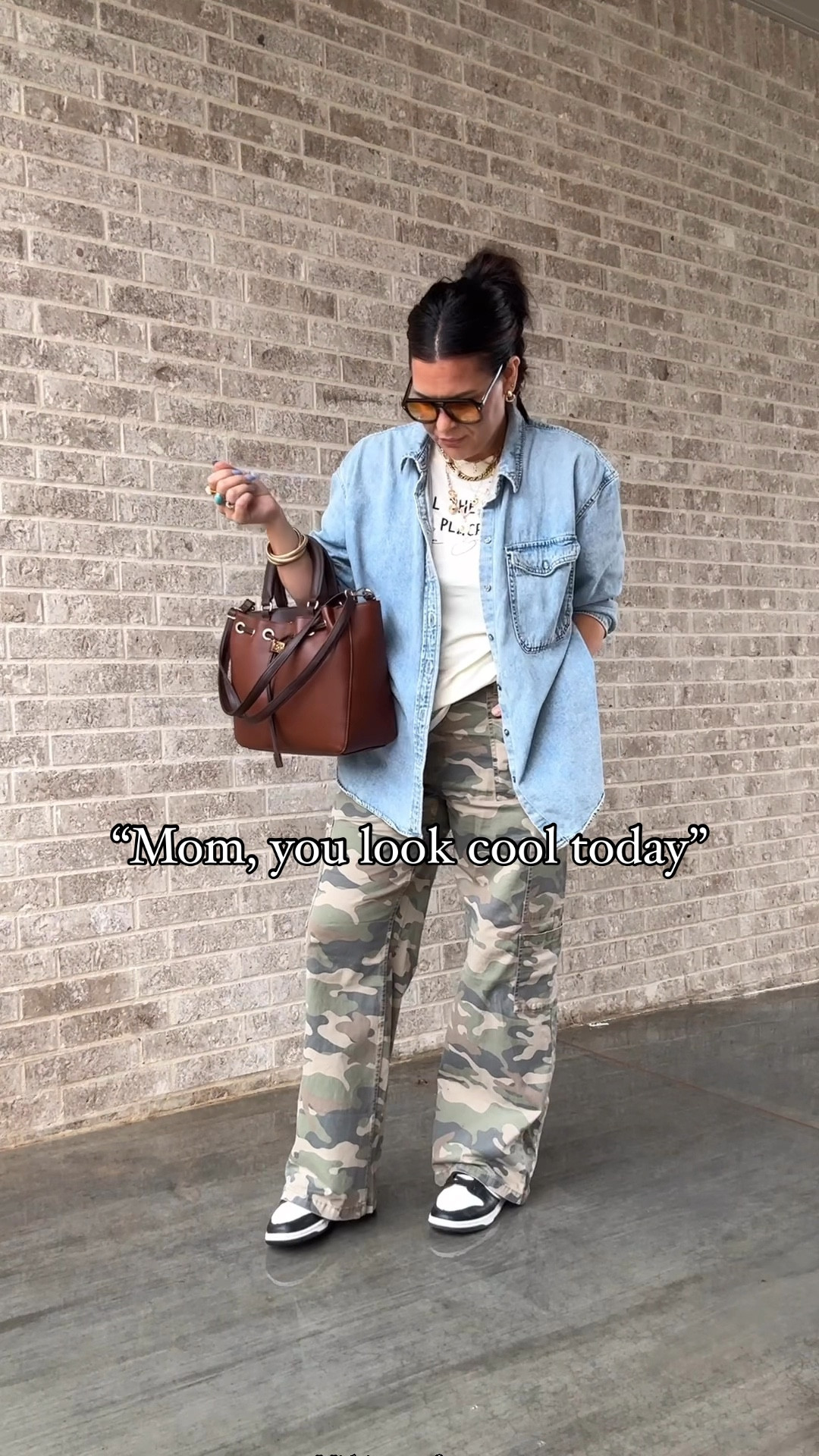 Cool mom outfit!
Camo Pants: XL
Tee: XL
Denim Shacket: XL
BAG: Walmart!


#LTKStyleTip #LTKMidsize #LTKFindsUnder50

#LTKFindsUnder50 #LTKMidsize #LTKStyleTip