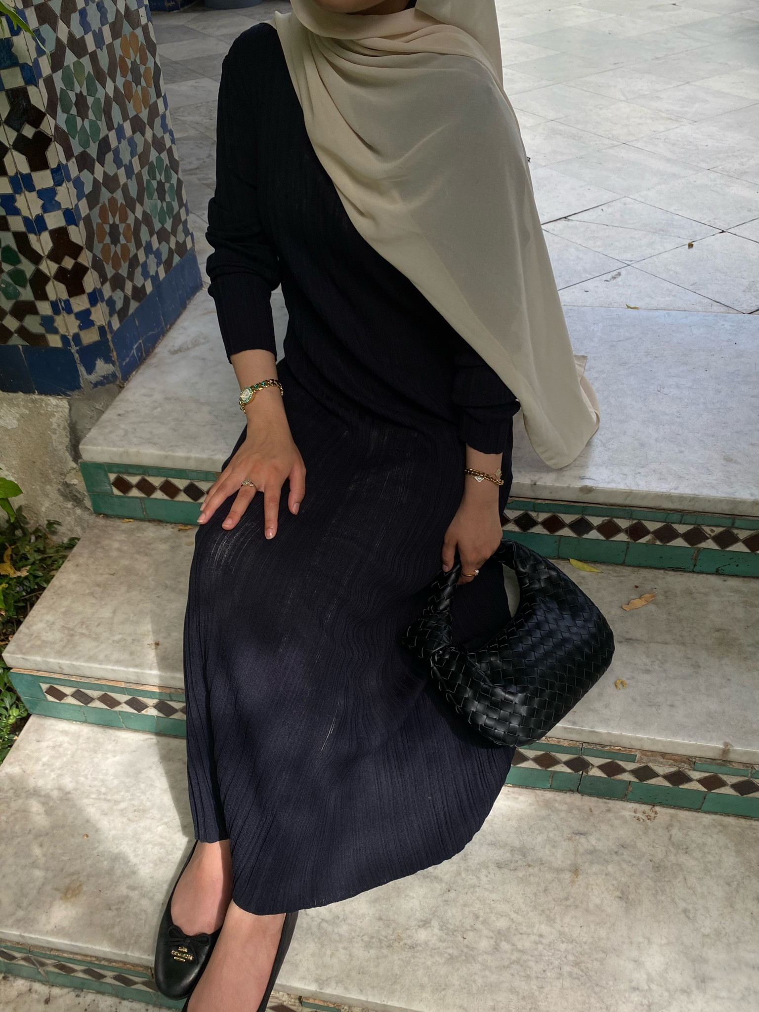 the perfect fall transitional dress 💌 wearing size L for a modest fit 

#LTKbeauty #LTKfindsunder100 #LTKSeasonal
