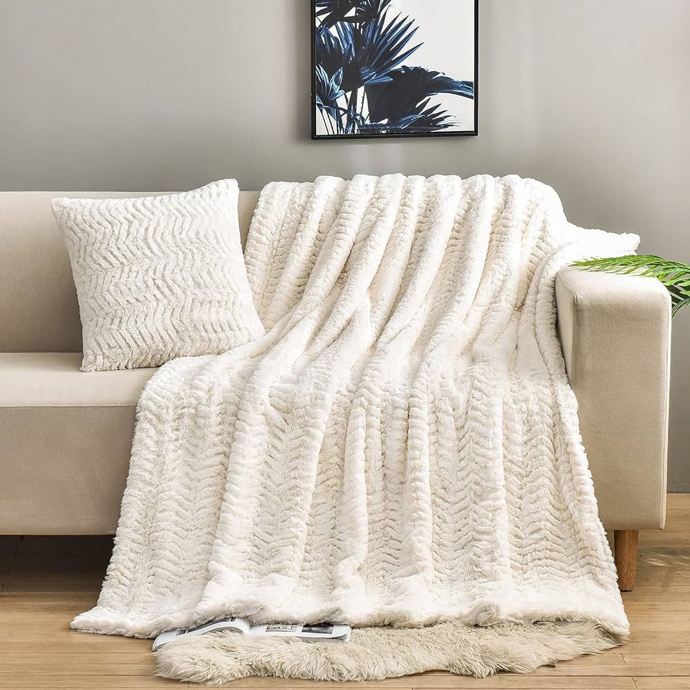 YUSOKI Luxury Double Sided Faux Fur Throw Blanket(Without Pillows),Soft Fuzzy Fluffy Cozy Plush F... | Amazon (US)