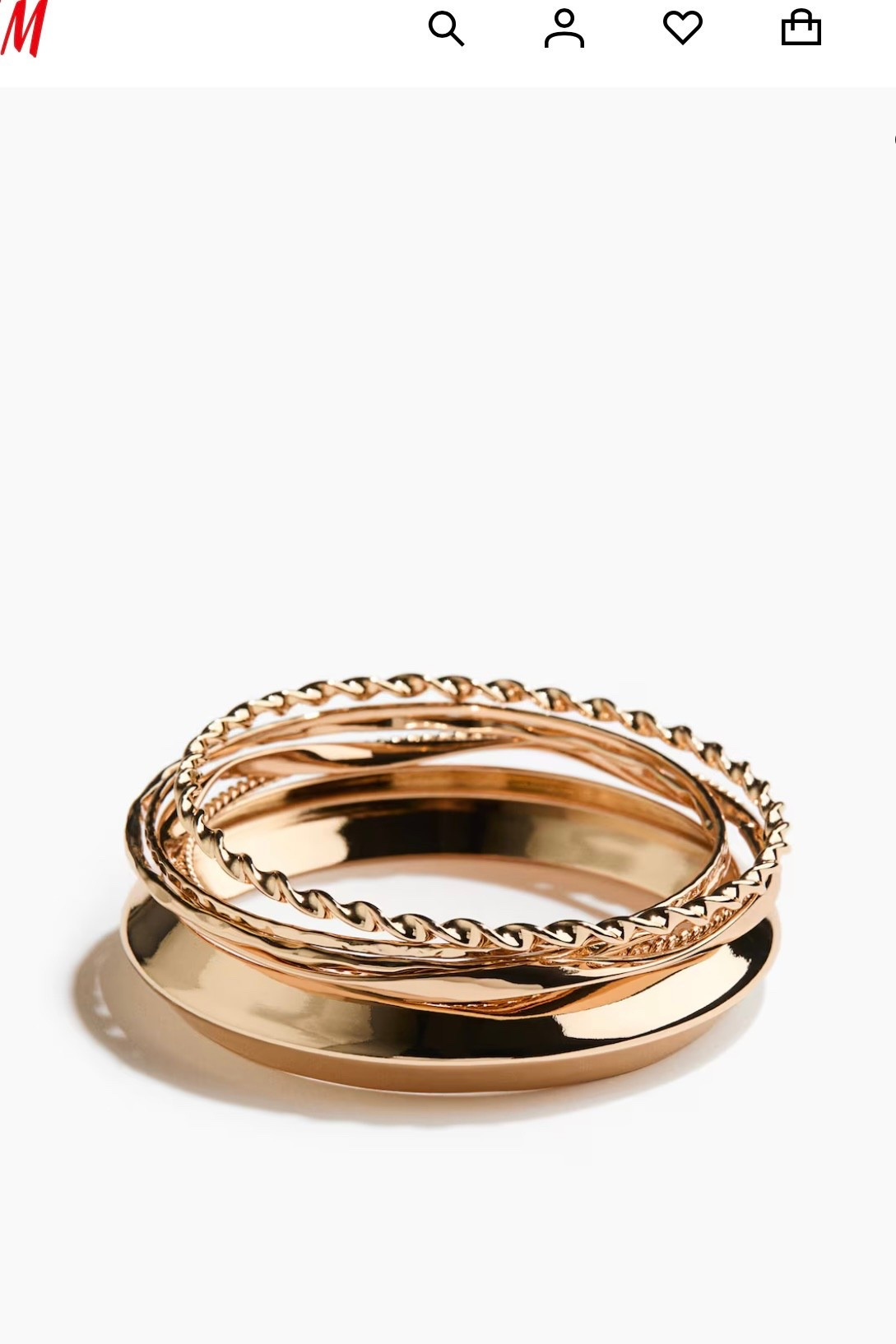 Gold stacked bracelet set
Solves the “my outfit feels unfinished” problem. Stackable for layering without overthinking jewelry. Works with both casual and dressy looks.

#LTKstyletip