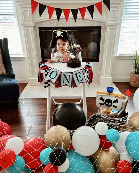 Pirate 1st birthday party // cake smash // bday theme 

#LTKparties #LTKkids #LTKbaby