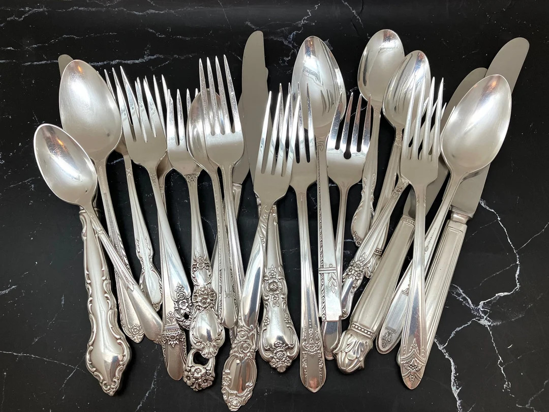 Mismatched Vintage Silver Plate 5 Piece Place Setting - Wedding Flatware, Rehearsal Dinner, Holid... | Etsy (US)