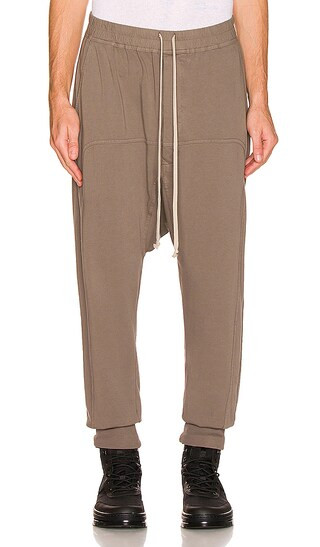 Prisoner Sweatpants in Dust | Revolve Clothing (Global)