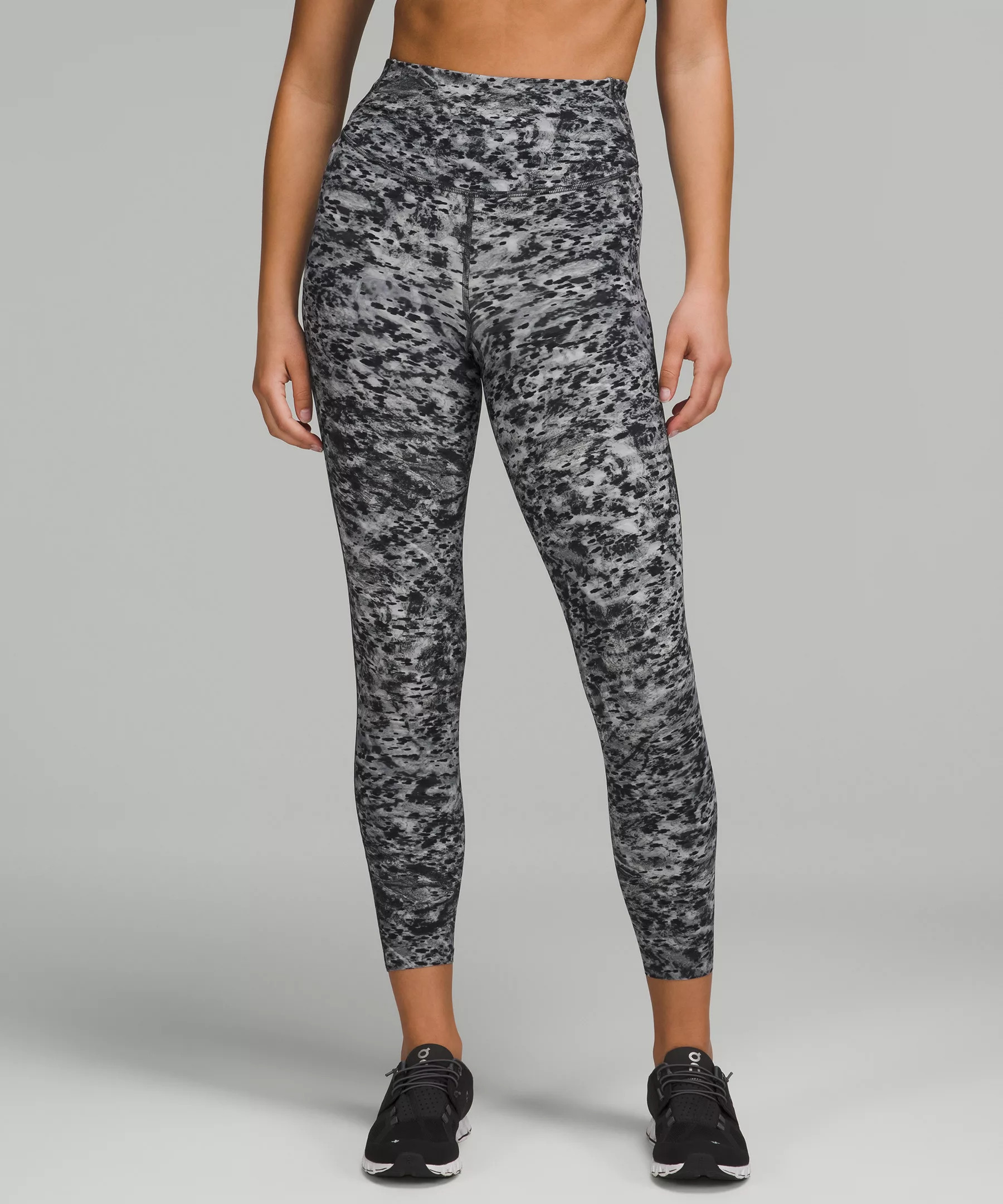 Base Pace High-Rise Tight 25" | Lululemon (CA)