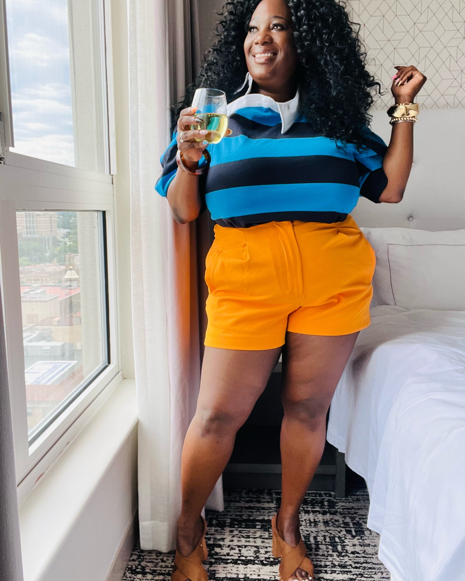 @Target #ad #sponsored #target

Summer days need to be colorful and bright!🧡💙🩵🧡🩵💙

Sorry shorts 🩳 are from 3 years ago at Target 🎯 so there is no link 🔗 available

#LTKOver40 #LTKPlusSize #LTKootd