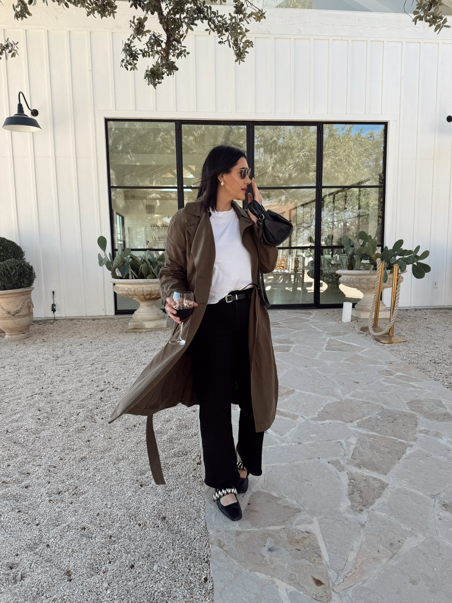 Obsessed with these jeans from Madewell. They’re so stretchy and comfy! I’m in the 30. 