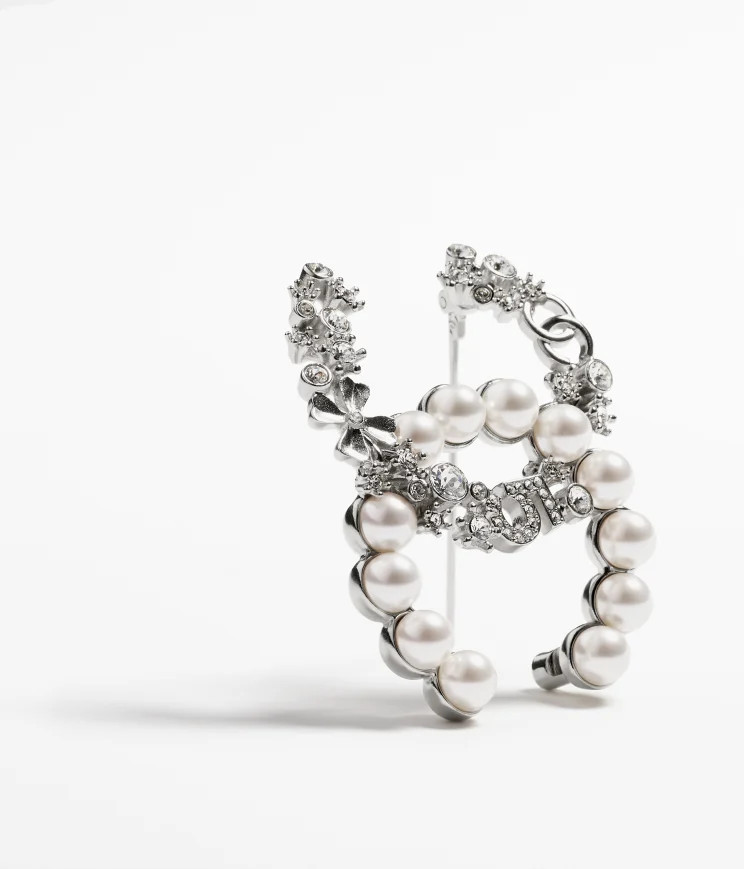 Metal, Glass Pearls & Strass | Chanel, Inc. (US)