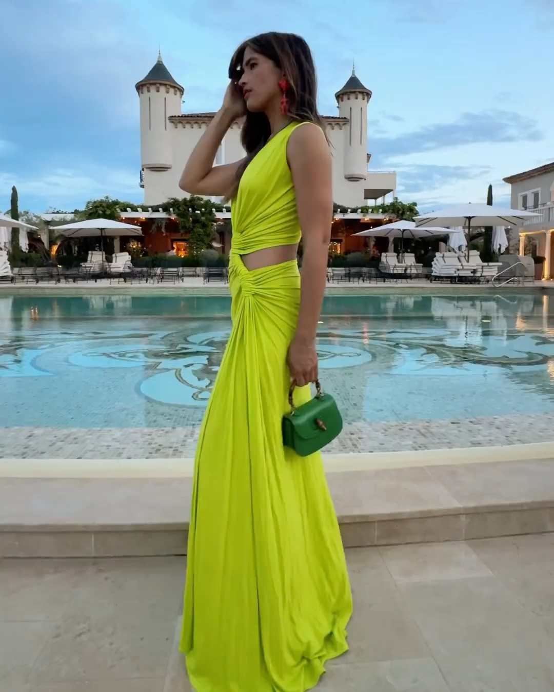 My dress in this color is sold out but I have placed some great alternatives and the same dress in different colors 🫶

#LTKStyleTip #LTKTravel