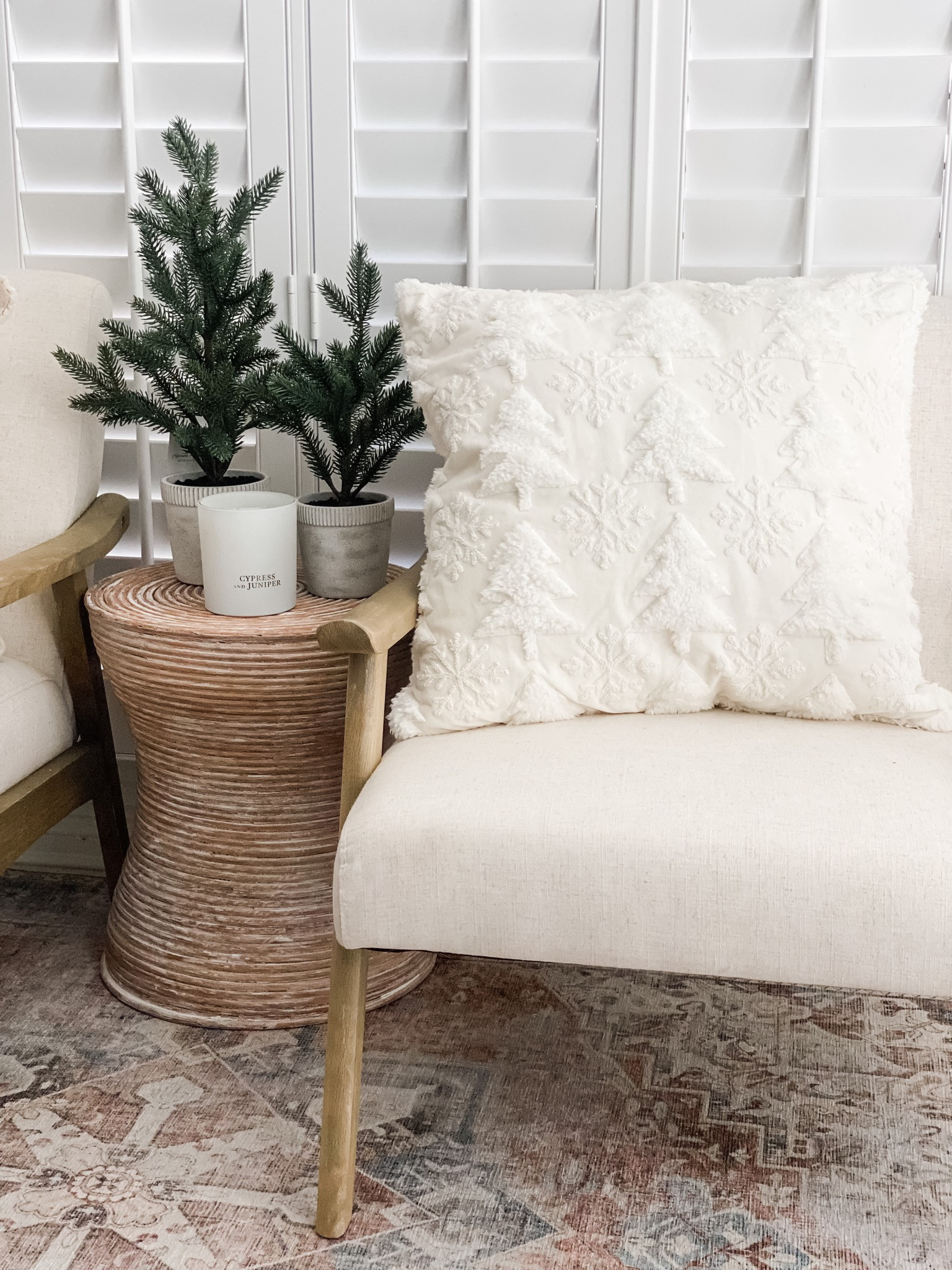 Hearth and hand trees are now 30% off!  These are last years versions but this years are super cute too!  

#LTKsalealert #LTKHoliday #LTKhome