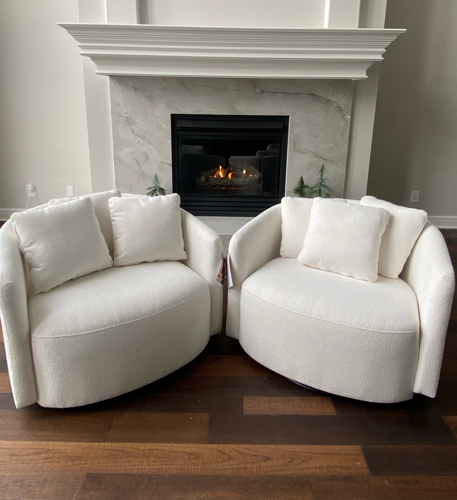 Love the depth on the seat of these chairs… sit back and relax. And swivel! The easiest chair ever in the history of chairs to assemble and under $300 to boot! Andddd they showed up in one day 👏🏼👏🏼

#LTKhome