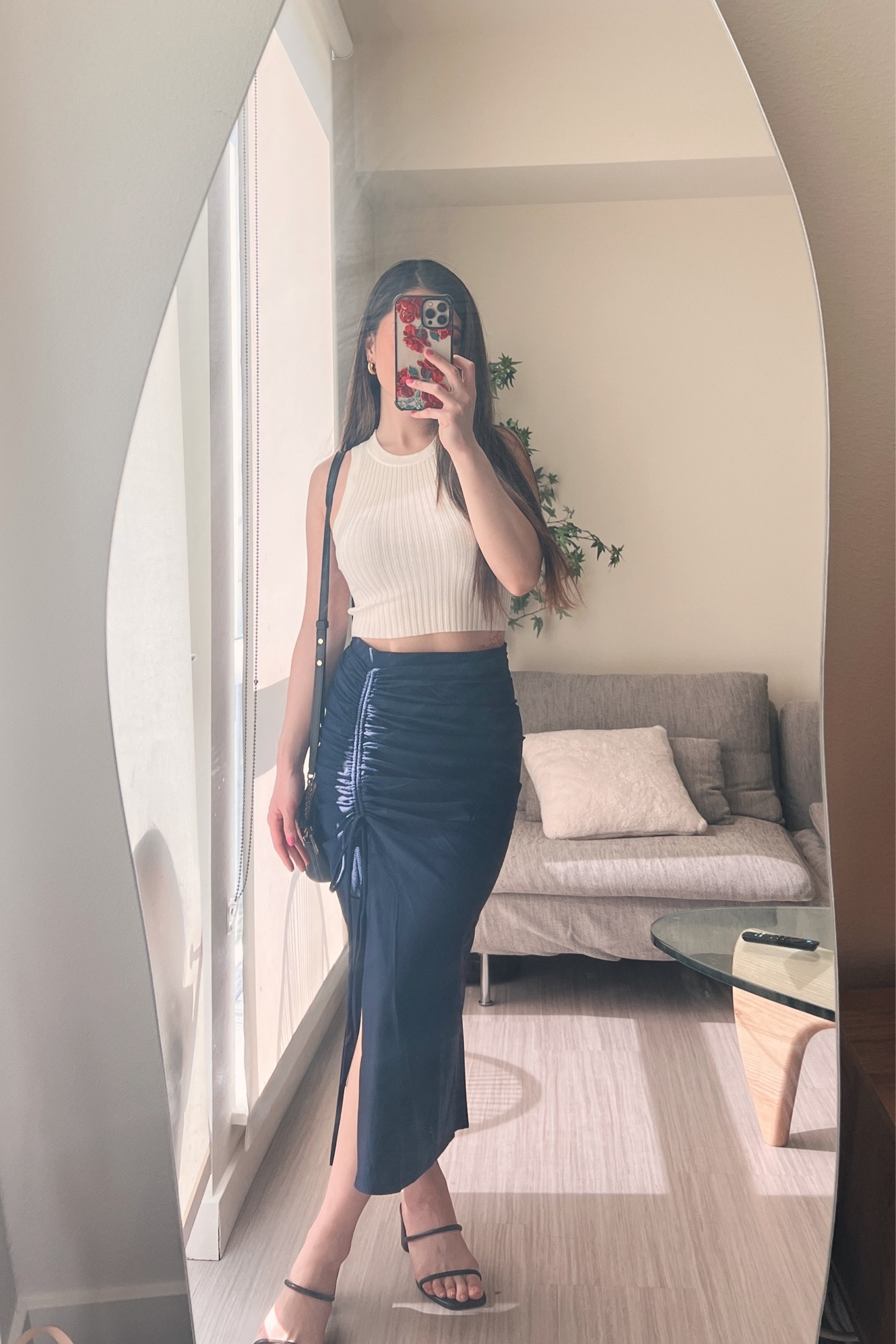 H&M crop tank top, Nordstrom Rack Ruched Midi Skirt, Kate spade handbag, crossbody, Calvin Klein sandals 

Wearing the WAYF Main Squeeze Ruched Midi skirt- currently sold out but here’s some similar options 💕

#LTKstyletip #LTKSeasonal #LTKsalealert