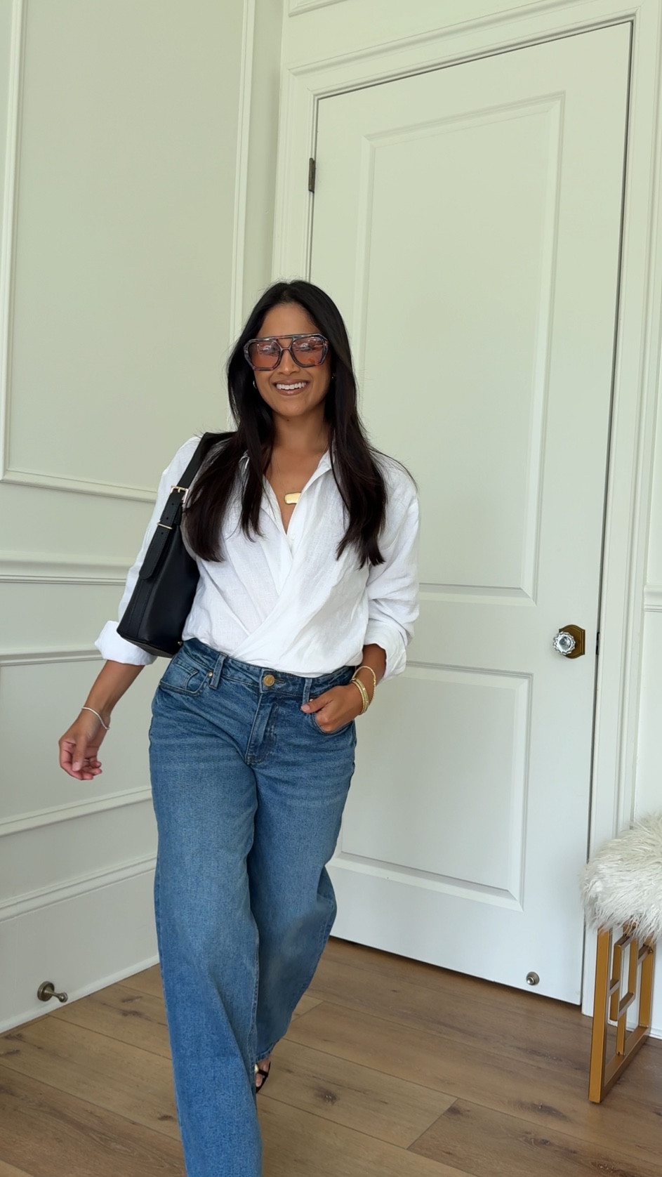
 I’m wearing the sz 0 in my Kut from the Kloth jeans

#denim #casualoutfits #workwear #summeroutfits #jeans #denimoutfit


#LTKootd #LTKPetite #LTKSeasonal