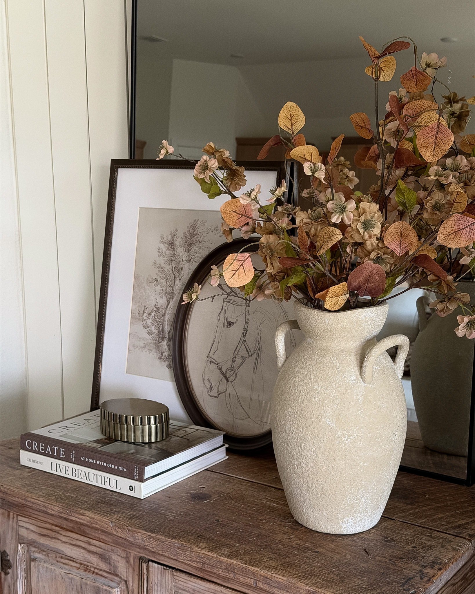 Adding a little fall color to the home 🍂🤎 These fall florals are such an easy way to bring warmth and seasonal charm into your space. Perfect for adding a cozy touch to a table, entryway, kitchen, or any little corner that needs a refresh!


#fallflorals #falldecor #fallhomedecor #fallhome #homedecor #homefinds #amazonhome #amazonfinds #cozyhome #ltkhome #ltkfinds
 

 #LTKSeasonal #LTKHome #LTKSaleAlert