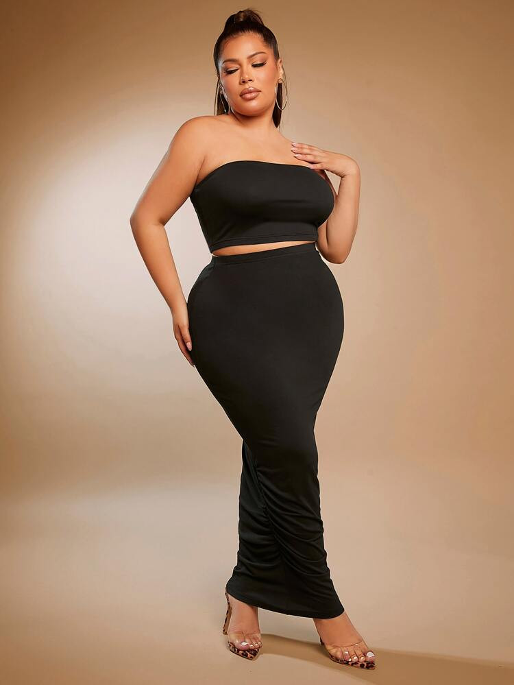 SHEIN SXY Plus Solid Crop Tube Top & Ruched Hem Pencil Skirt
       
              
             ... | SHEIN