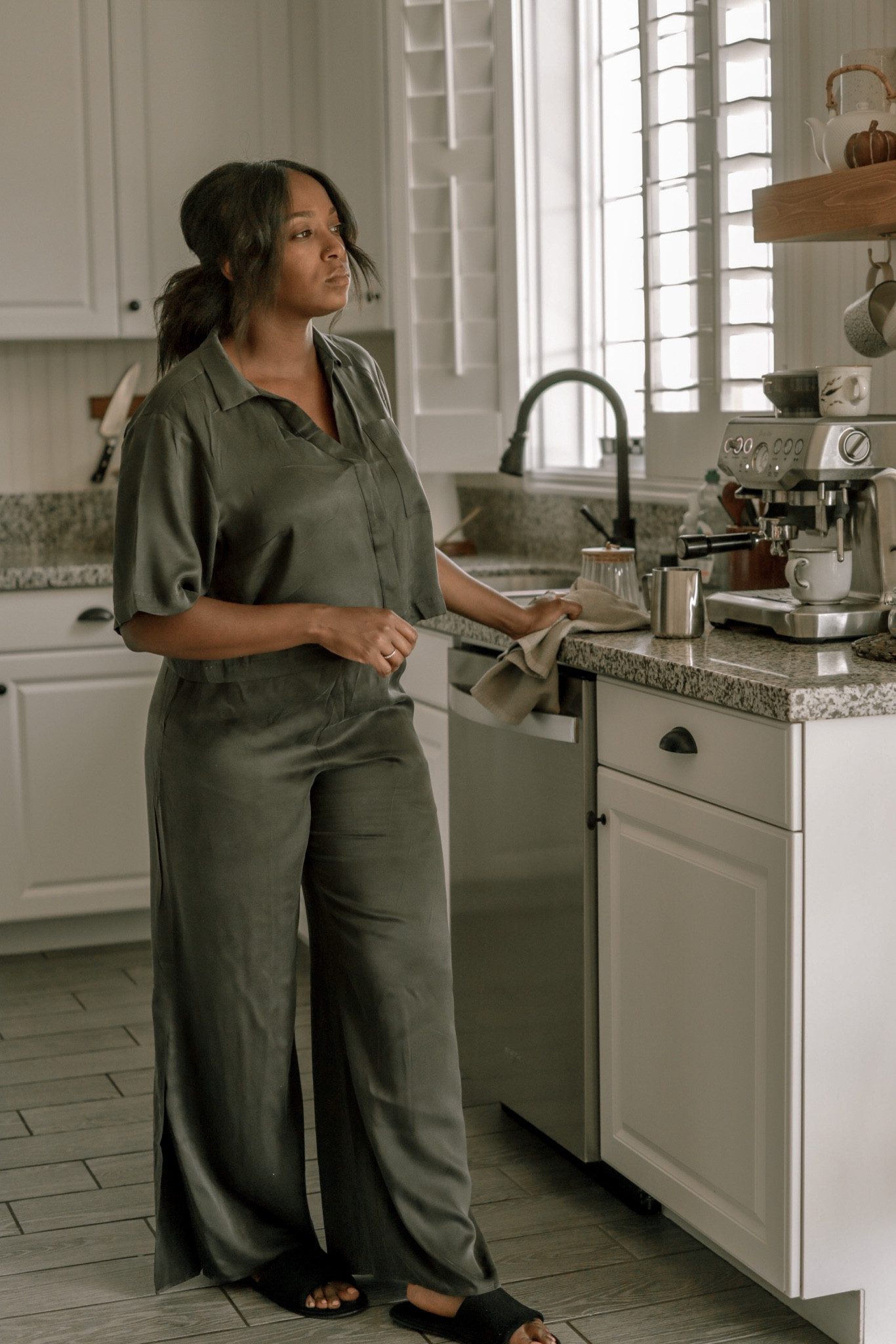 Cute lounge wear has always been ideal to me because it's so comfortable and makes me feel put together.
Here I'm wearing Lunya Silk High Rise Pant Set in grey. This set is high quality and feels so nice on the skin. Really it's just a beautiful set.
If you love matching lounge sets like me, check out Lunya and use code GRACEFULLYGIFT20 if you make a purchase.

#LTKSeasonal #LTKstyletip #LTKbeauty