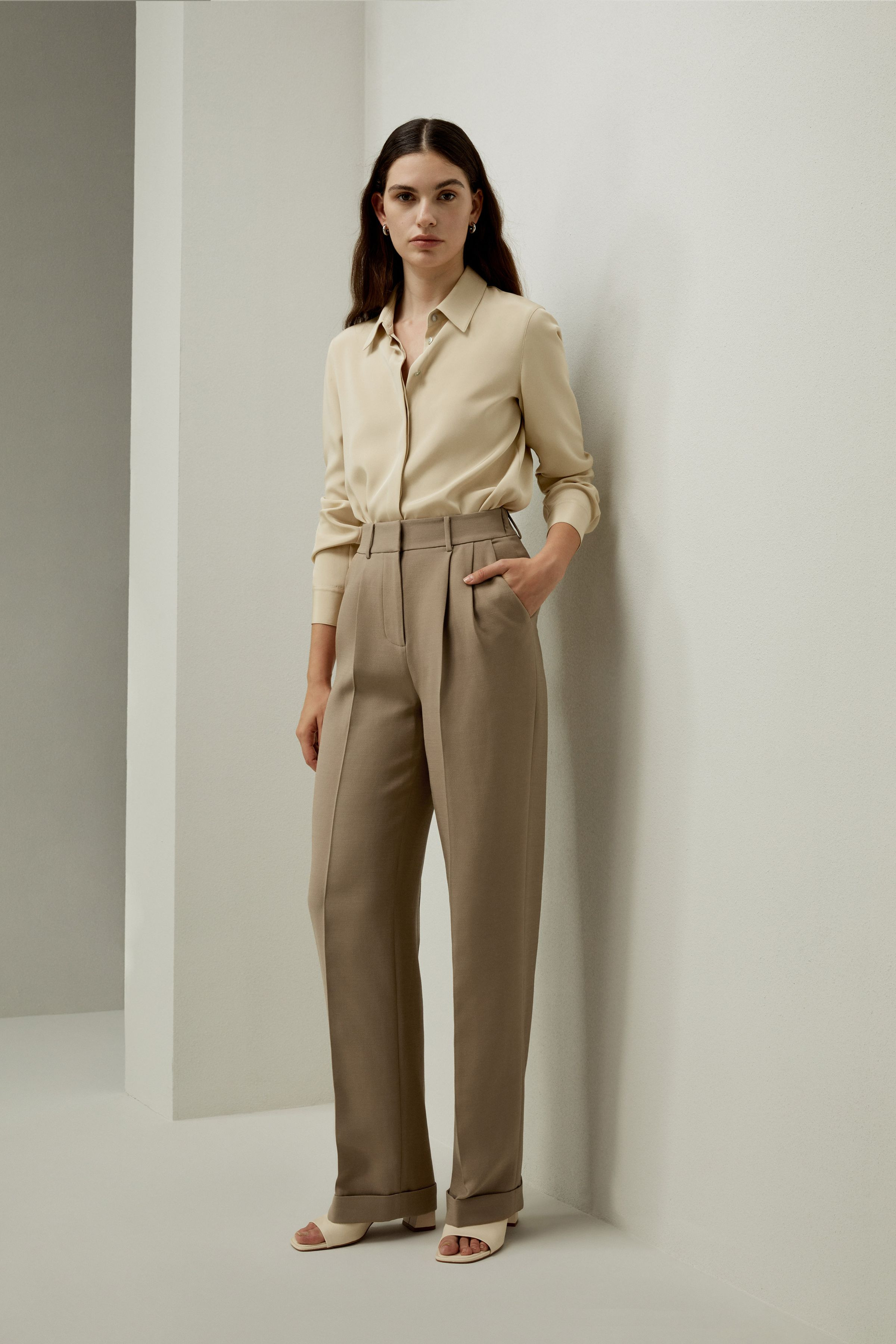 Silk-Wool Blend Khaki Minimalist Trousers | LilySilk