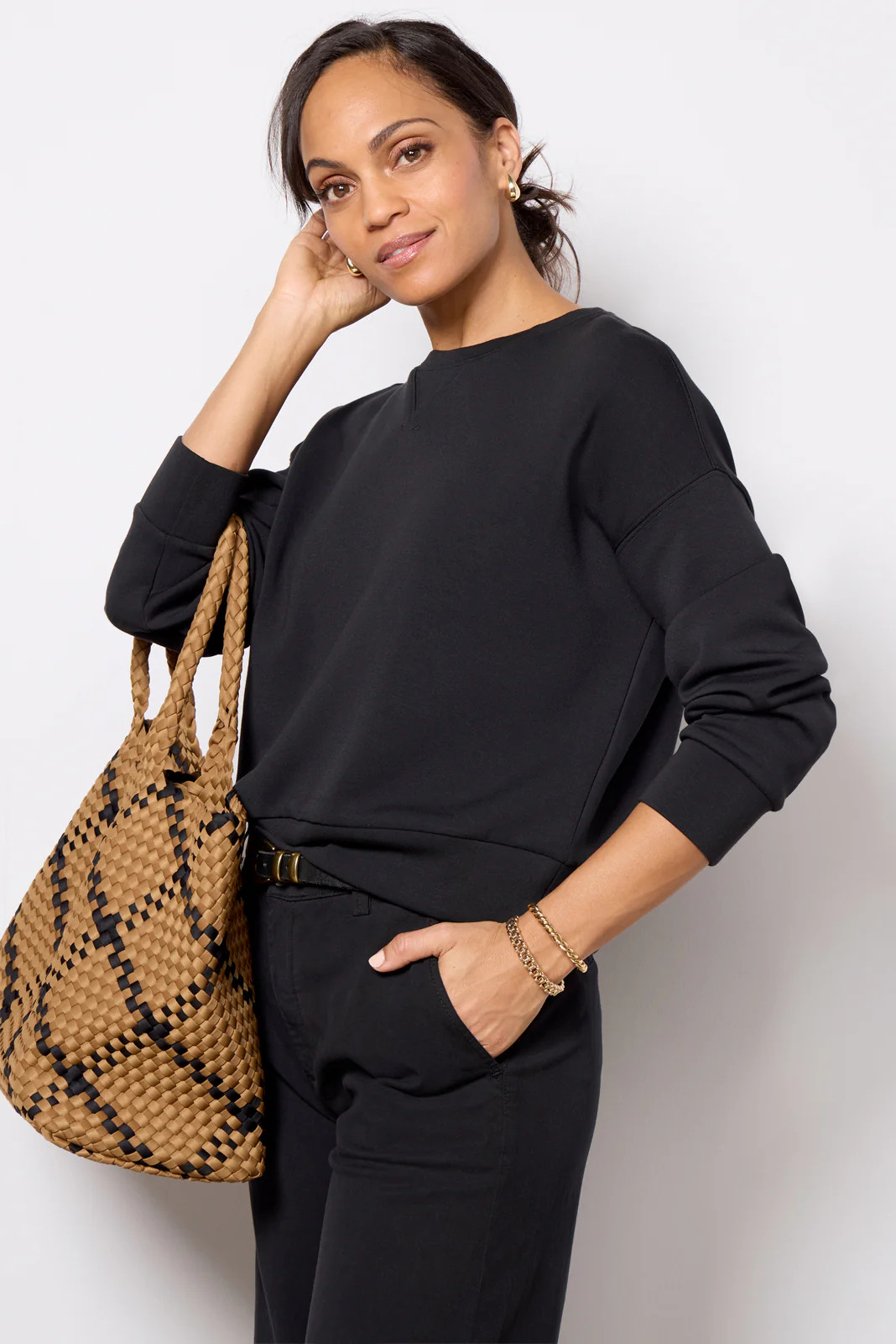 SPANX Women's AirEssentials Crew Top, Size Large, Black | Evereve