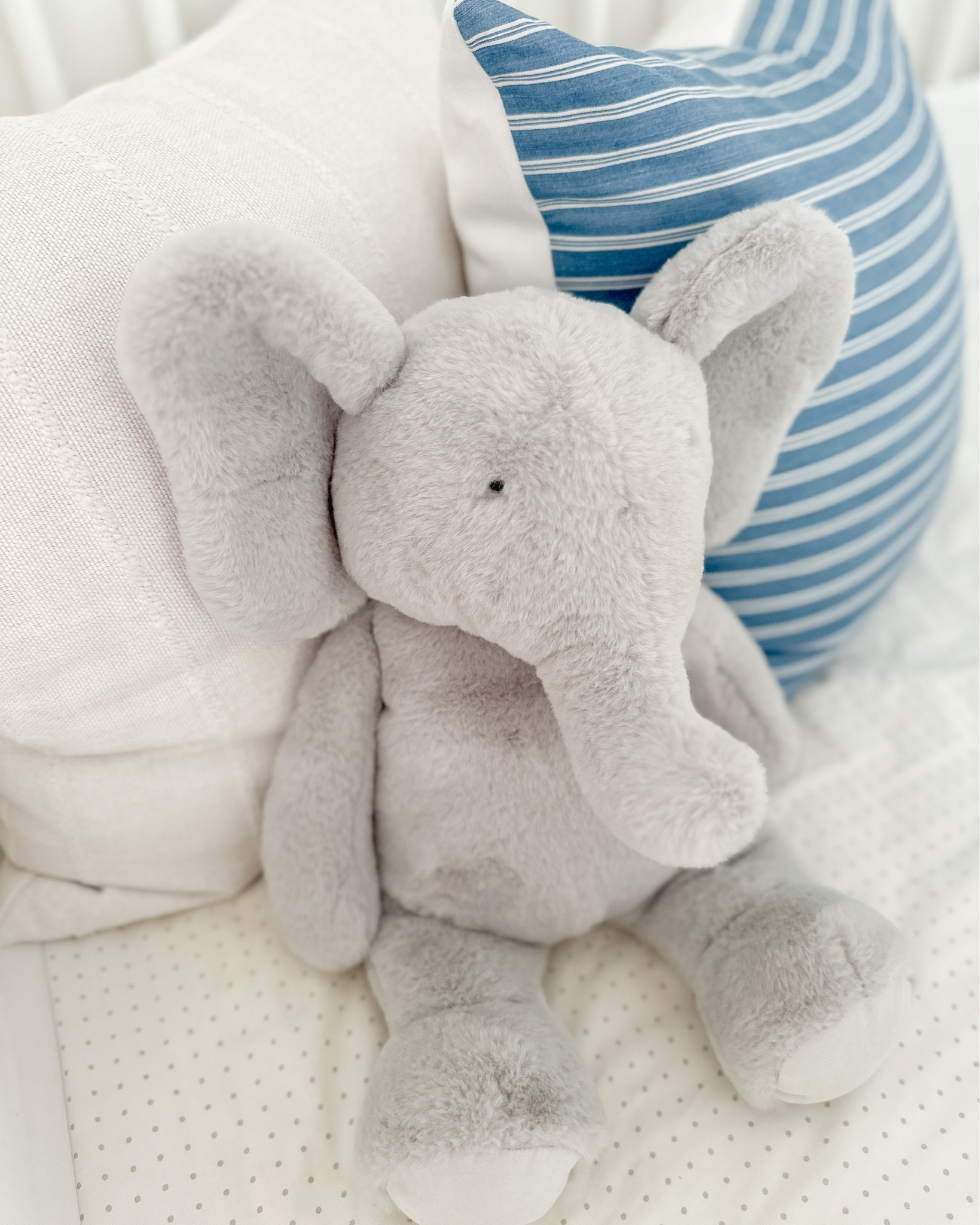 Love all the details of this sweet room.
.
Nursery details, Nursery decor, nursery dresser, nursery wallpaper, blue nursery, neutral nursery, nursery lamp, white lamp, baby hairbrush, boy nursery, girl nursery, nursery design, baby room, baby nursery, kids room, toddler room, baby.
.


#LTKhome #LTKbump #LTKbaby