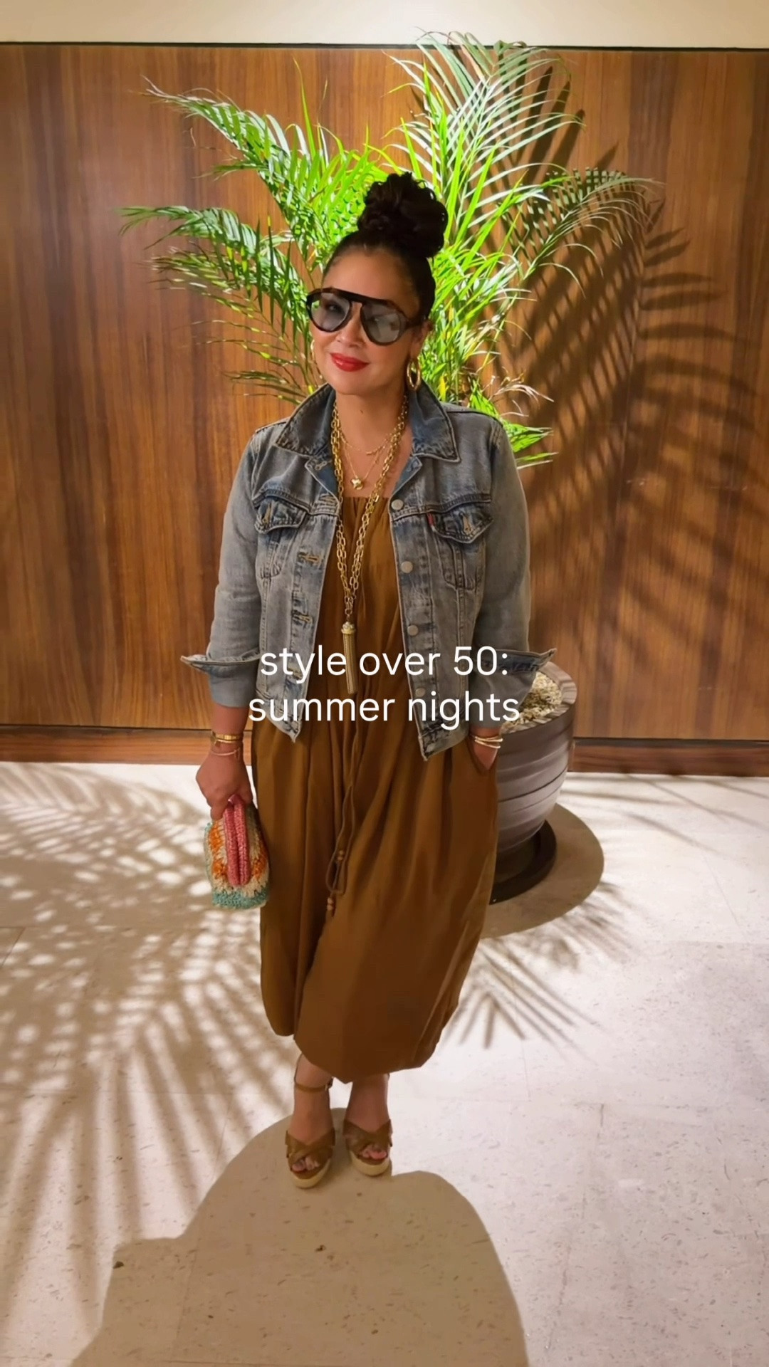 STYLE OVER 50: SUMMER NIGHTS 🤎

Dinner at Nobu calls for a little drama… and this chocolate brown bubble-hem jumpsuit understood the assignment. 🤎

Paired it with my favorite jean jacket, raffia platforms, fabulous sunnies and a colorful bag because style should always be FUN.

The jumpsuit is VICI and you can use my code ADRYANA35 for 35% OFF your entire order!

Everything is linked for you. Now go get dressed and enjoy your summer nights, ladies. ✨ #over50 #over50style #styleover50 #womenovet50 #fashionover50 @VICI @Avara @Schutz @levi